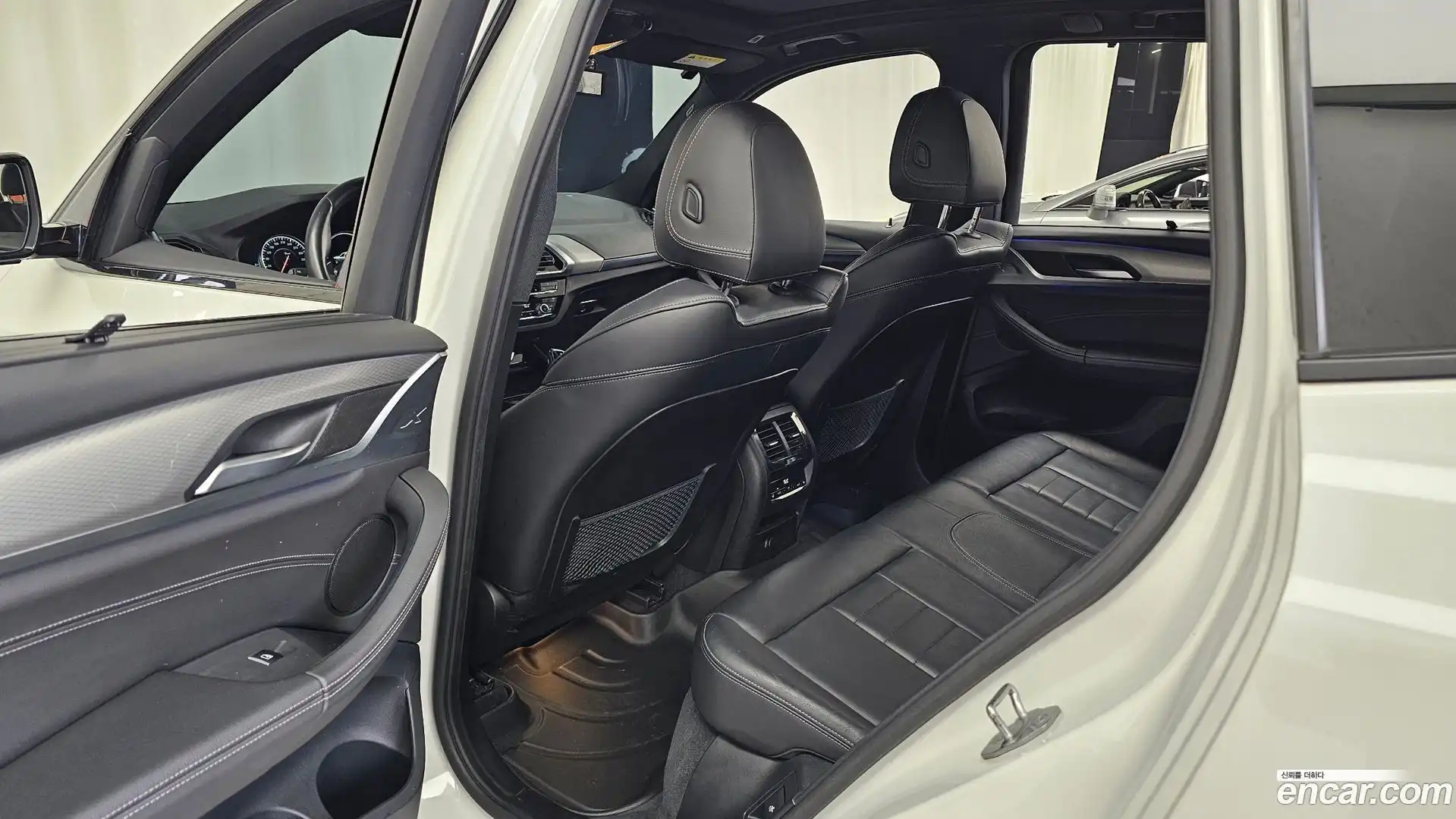 X3 BMW 2018.6-OPTION-022