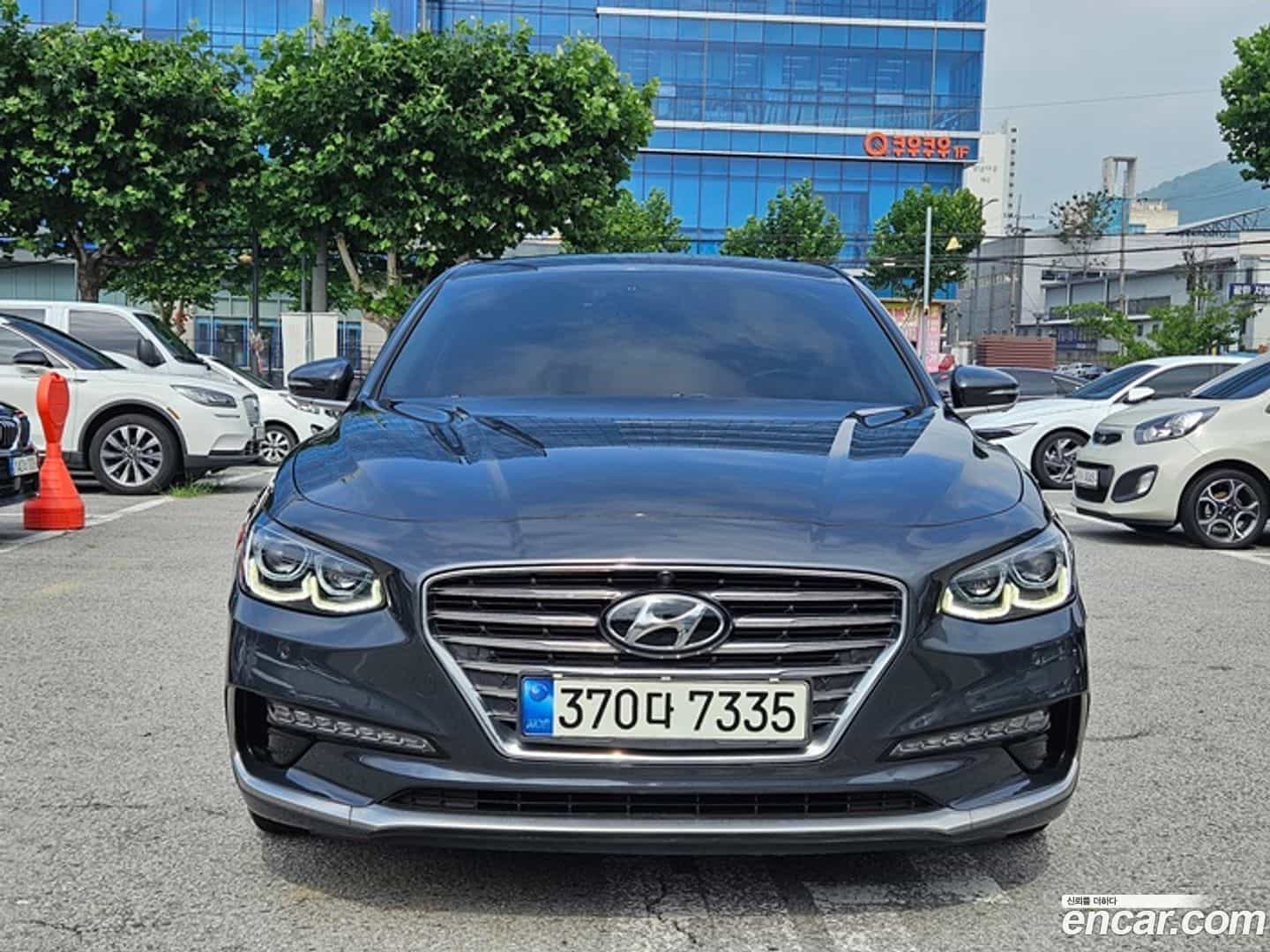 Grandeur Hyundai 2017.6-OUTER-002