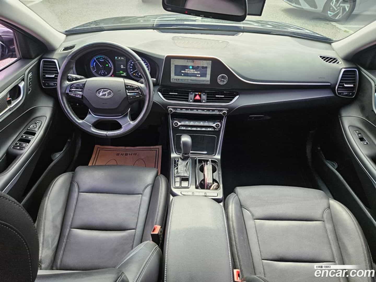 Grandeur Hyundai 2017.6-OUTER-005