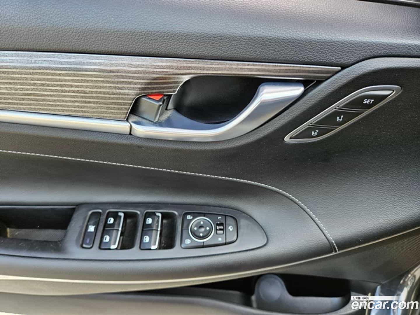 Grandeur Hyundai 2017.6-OUTER-006