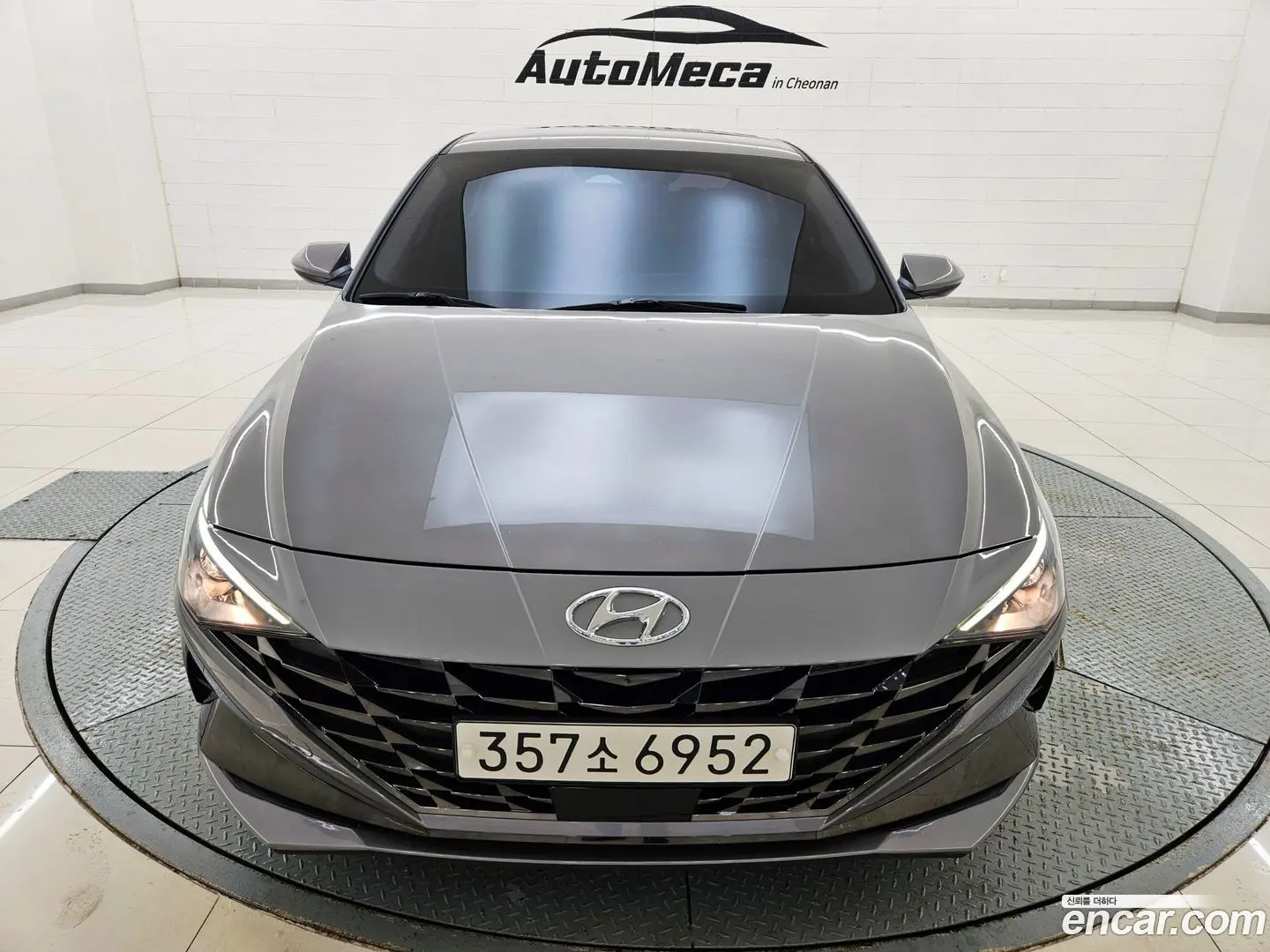 Main__Slider__Photo:AVANTE Hyundai 2020.5-0