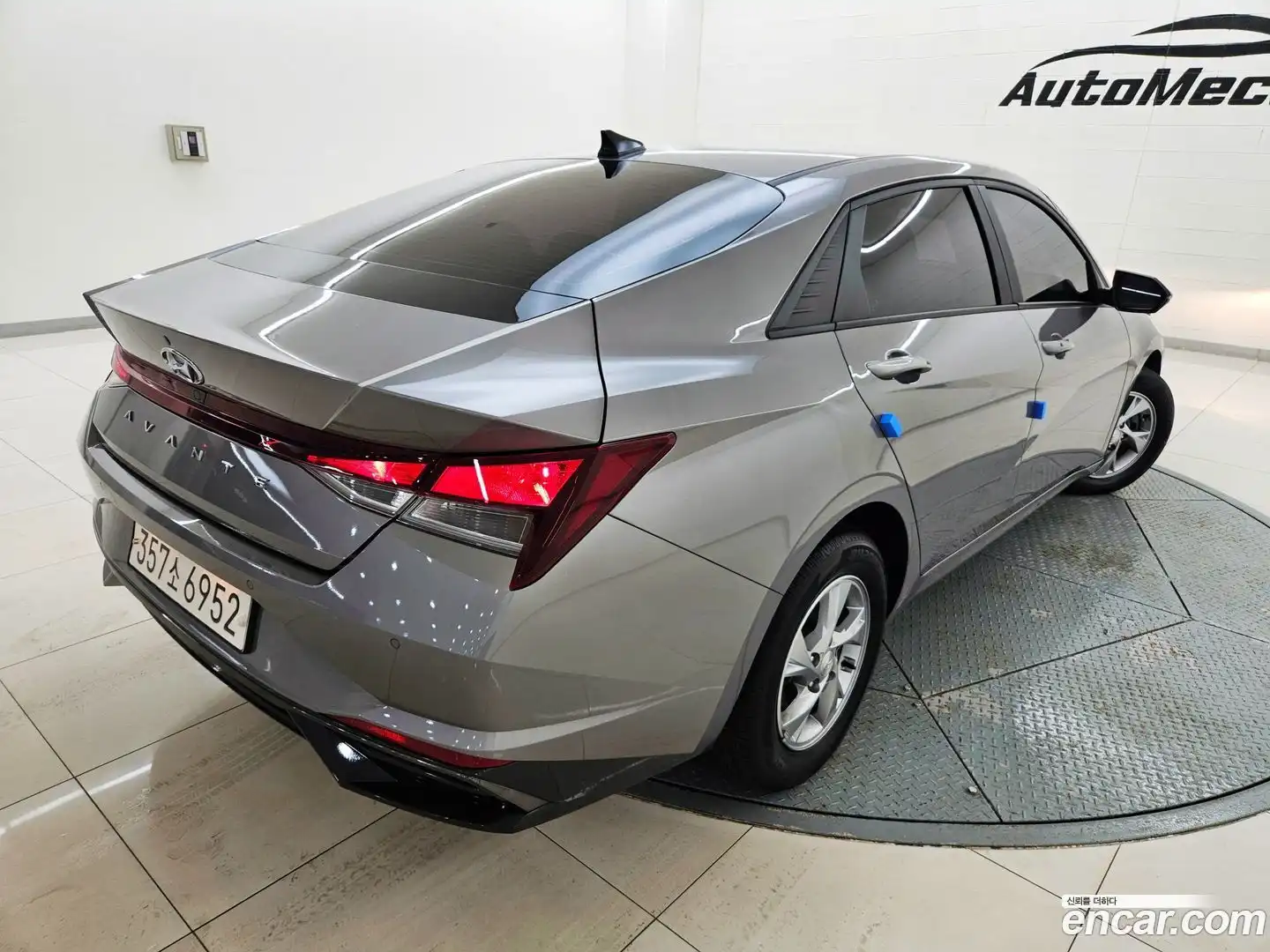 AVANTE Hyundai 2020.5-OUTER-004