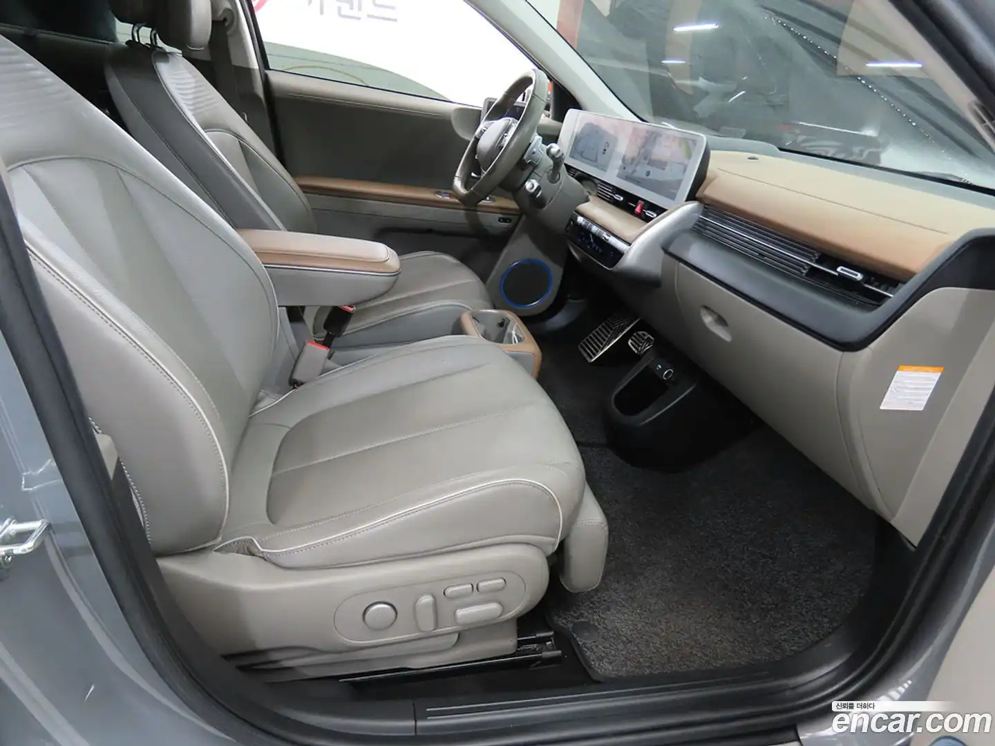Ioniq5 Hyundai 2022.2-INNER-007