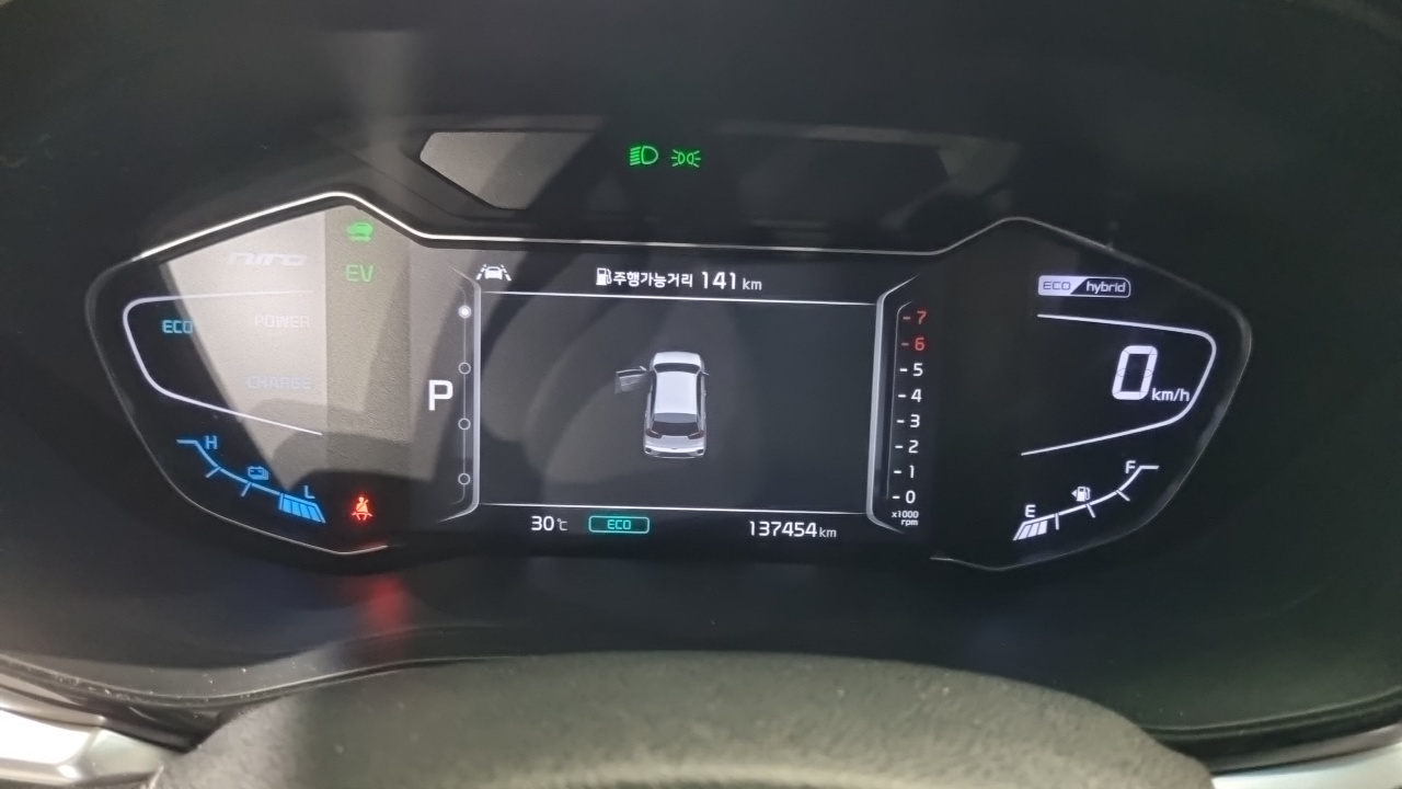 Niro Kia 2019.4-INNER-008