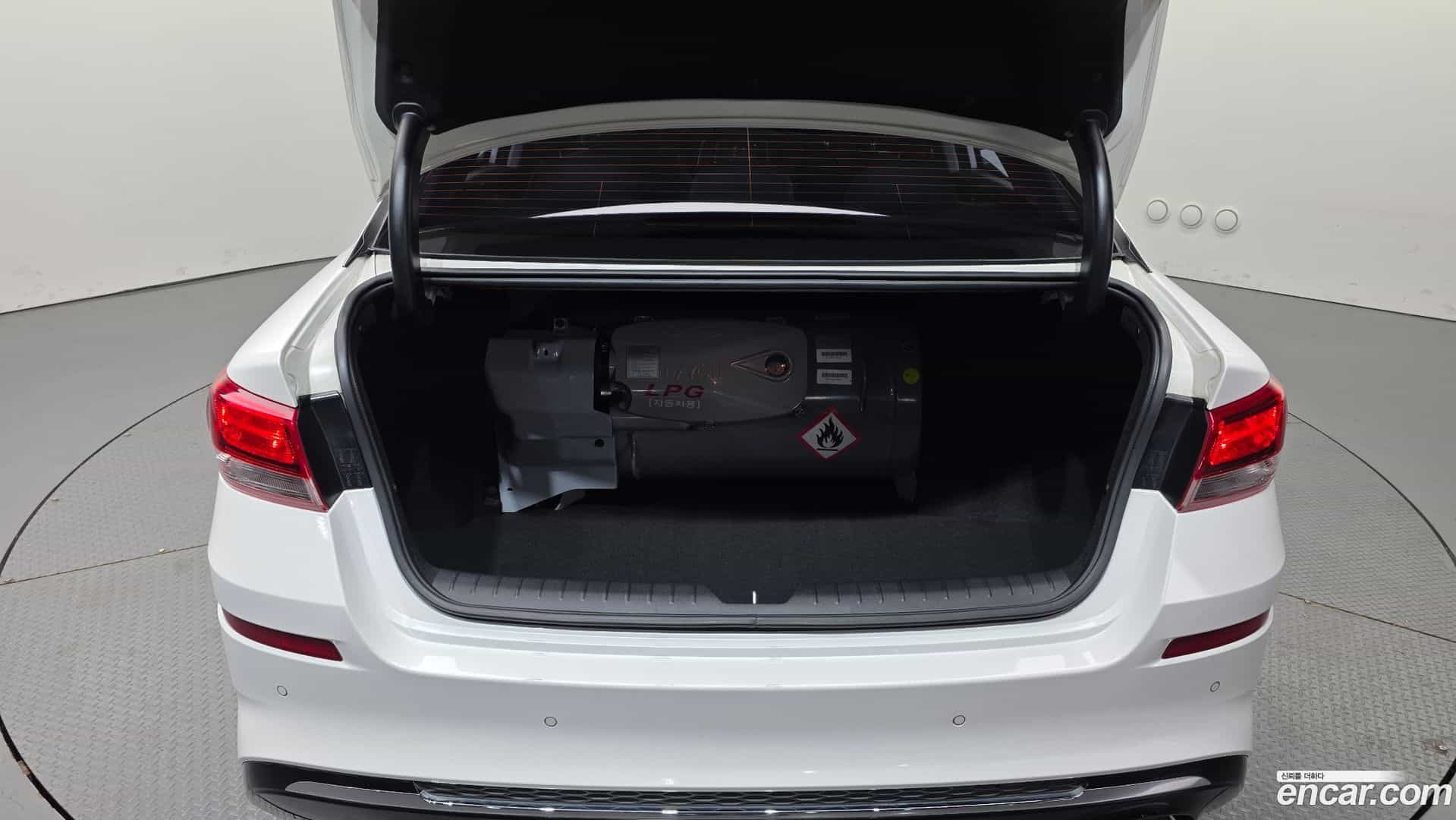 K5 Kia 2018.9-OPTION-024