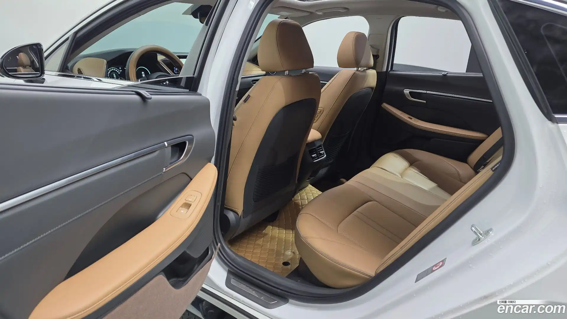 Sonata Hyundai 2020.4-OPTION-016