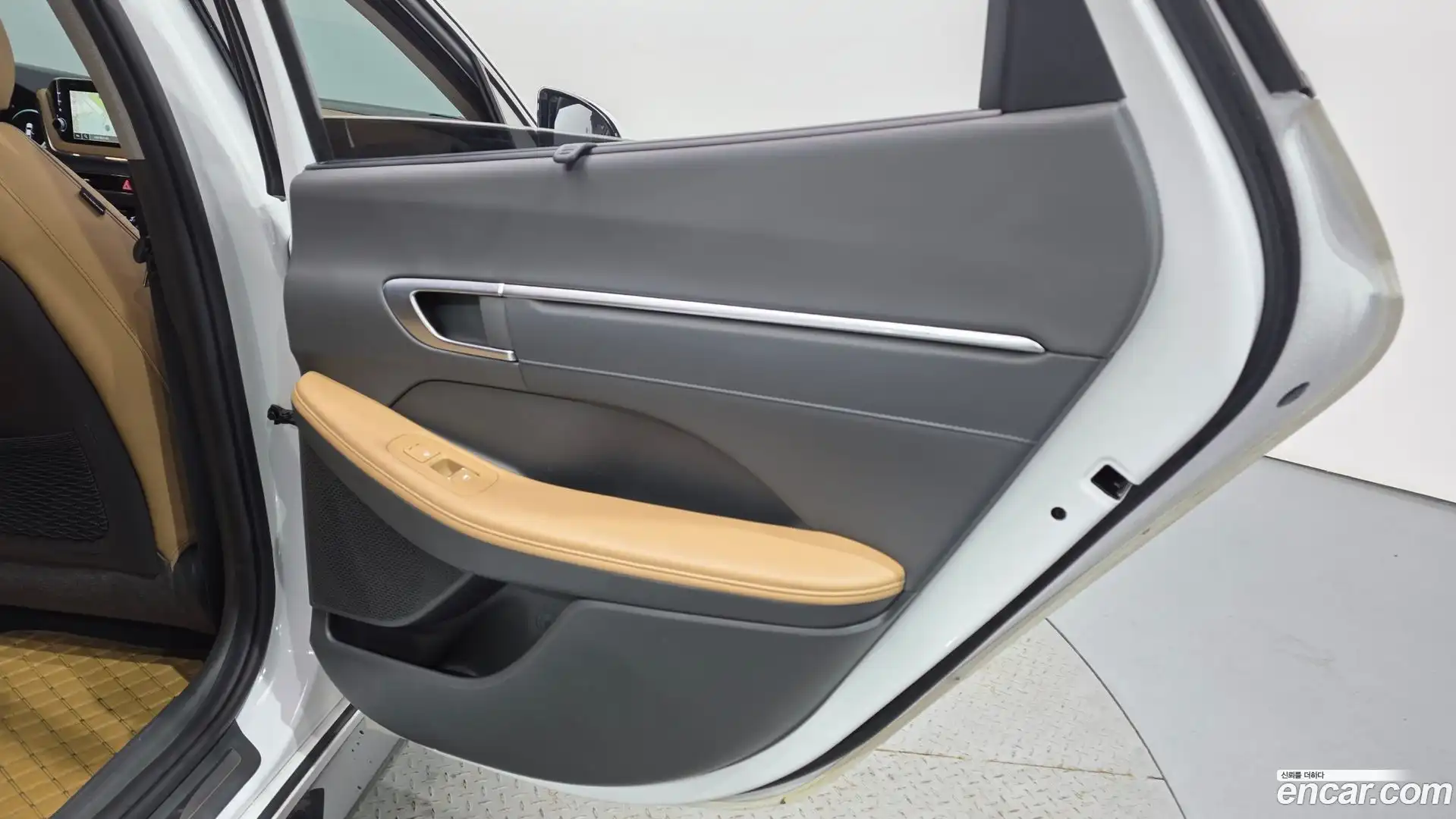 Sonata Hyundai 2020.4-INNER-035
