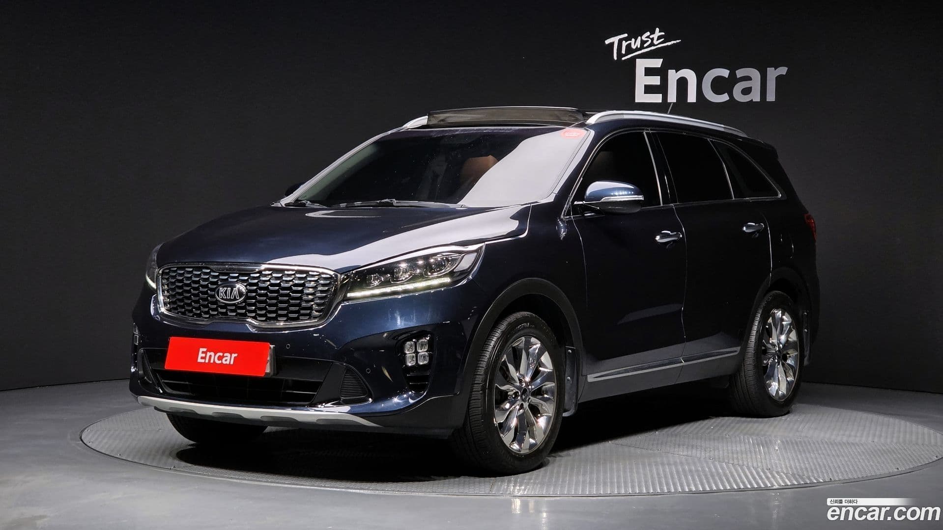 Main__Slider__Photo:Sorento Kia 2017.8-0