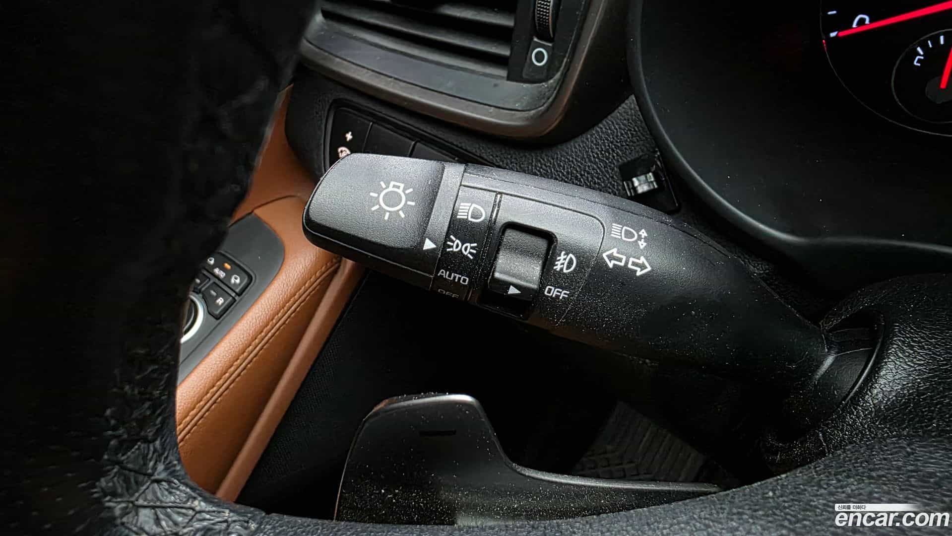 Sorento Kia 2017.8-OPTION-046