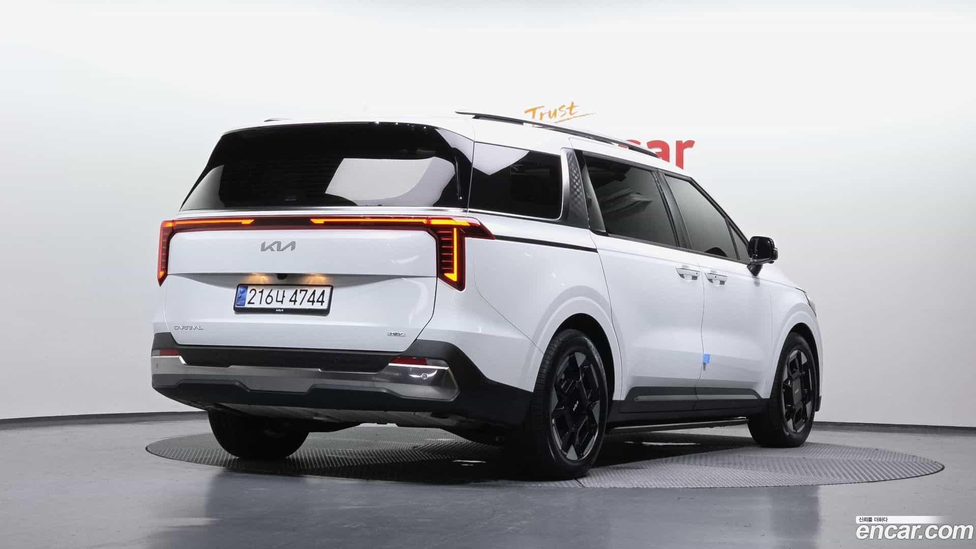 Canival Kia 2024.2-OUTER-002