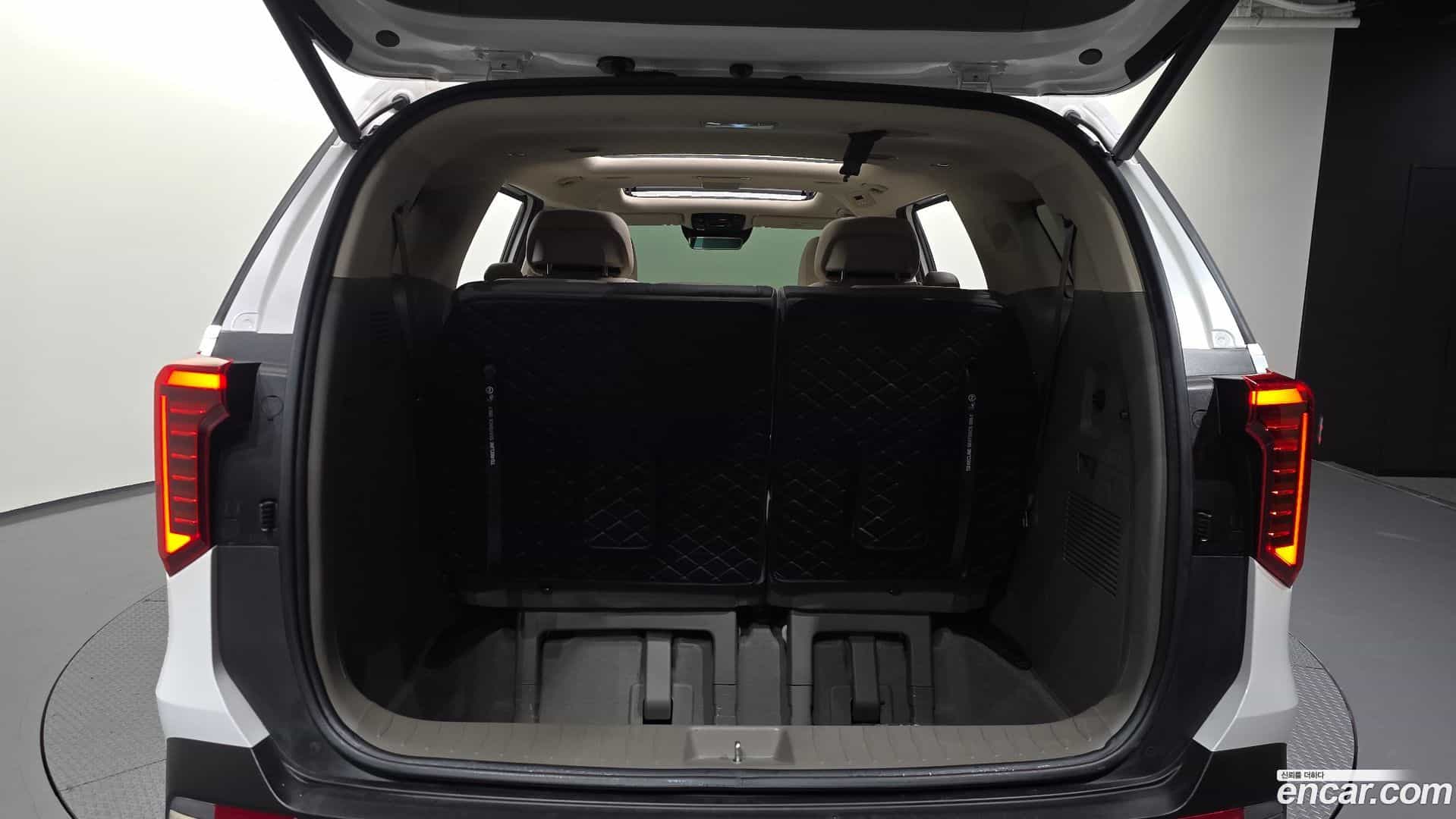 Canival Kia 2024.2-OPTION-024