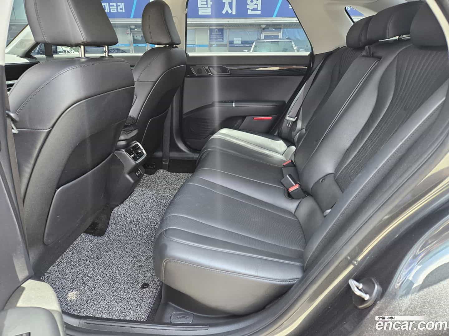 Grandeur Hyundai 2023.2-OPTION-018