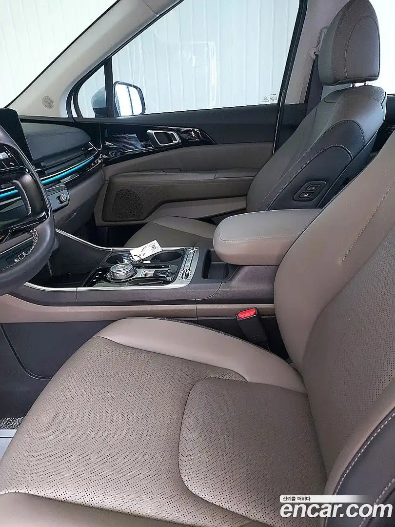 Canival Kia 2025.8-OPTION-015