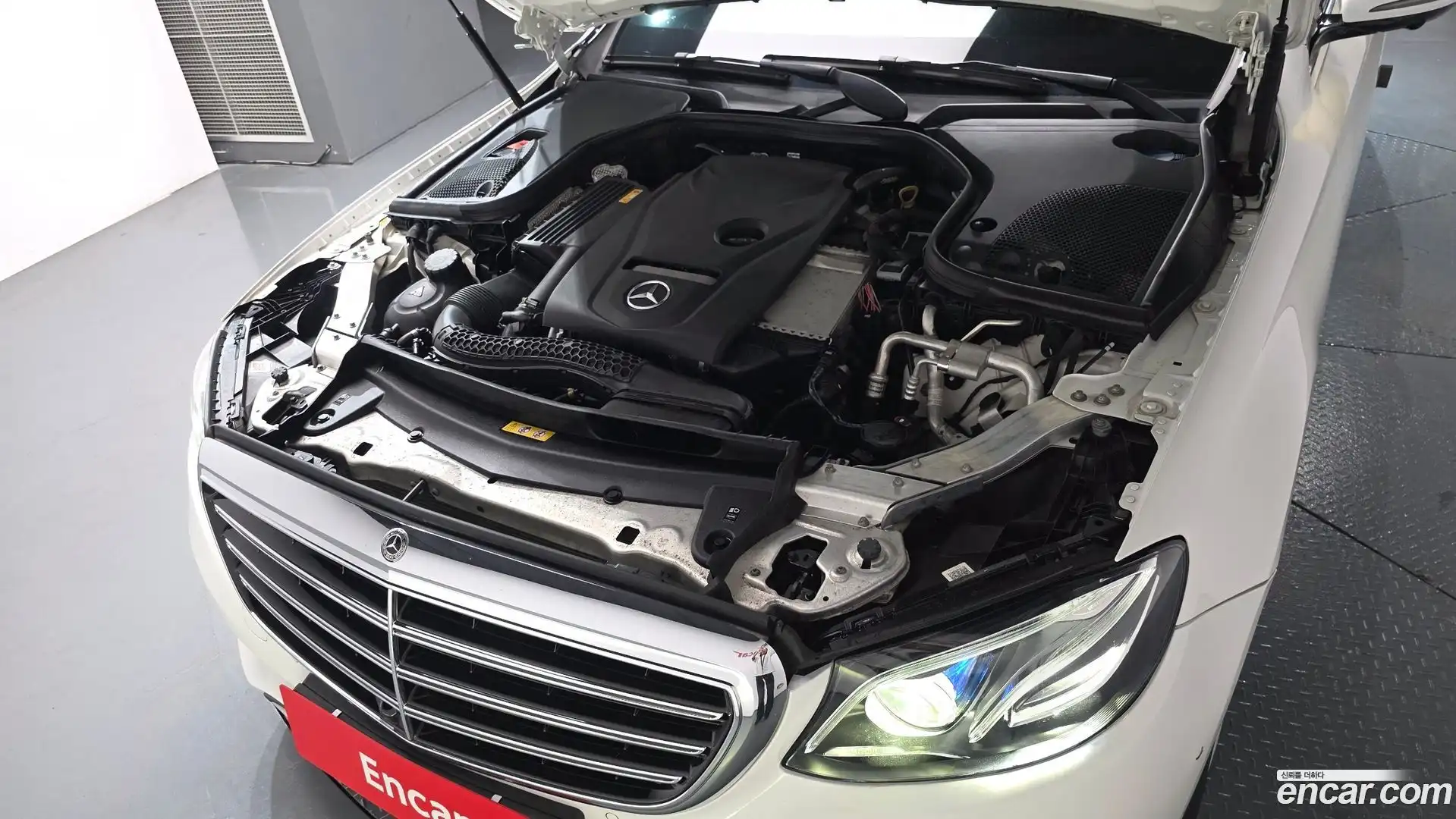 E-Class Mercedes-Benz 2019.5-OUTER-006