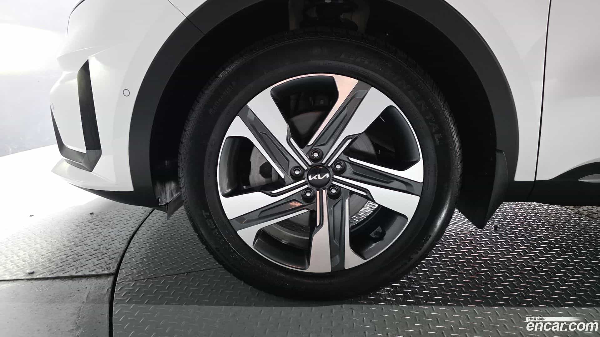 Sorento Kia 2023.6-OUTER-005