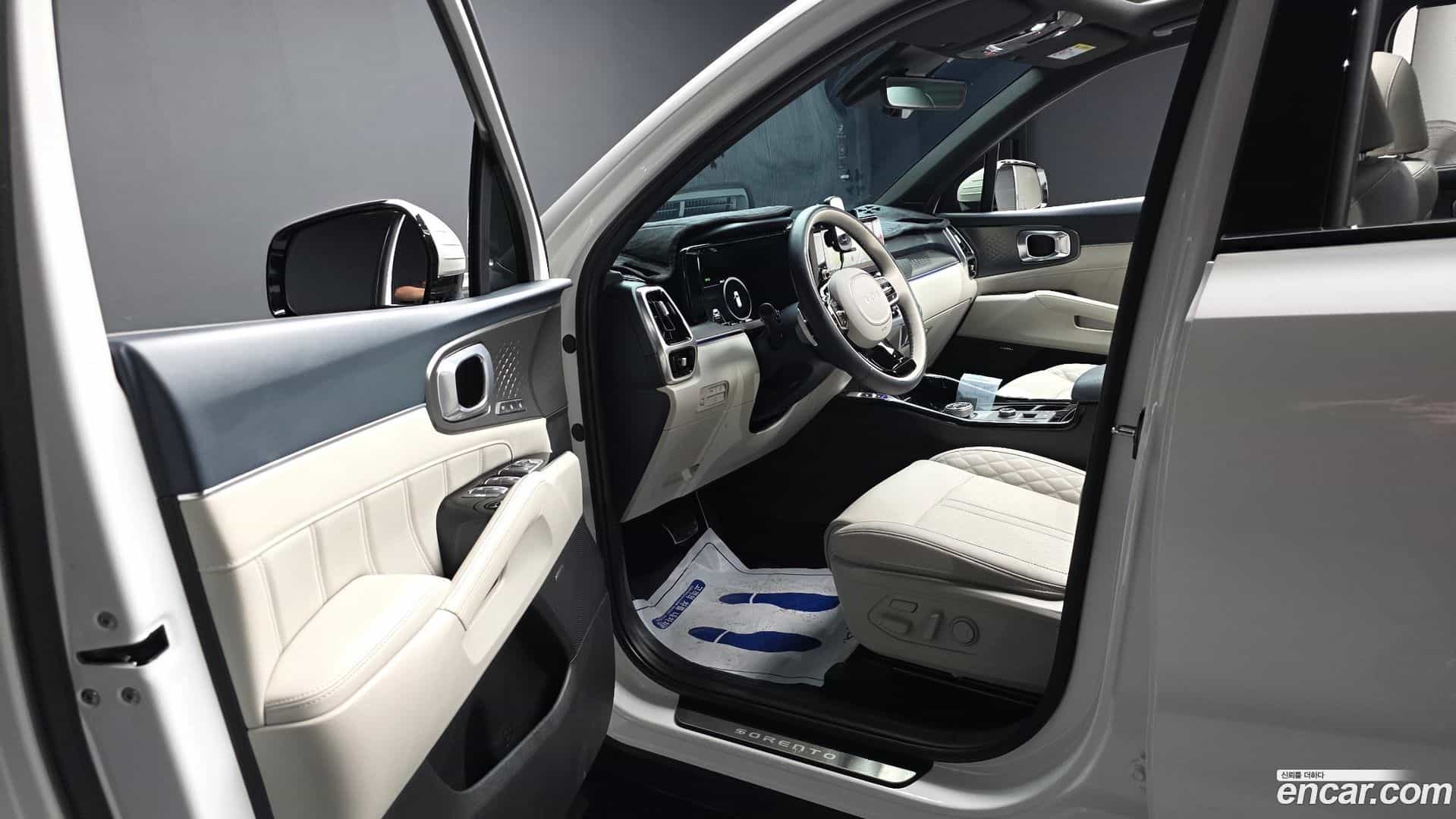 Sorento Kia 2023.6-INNER-010