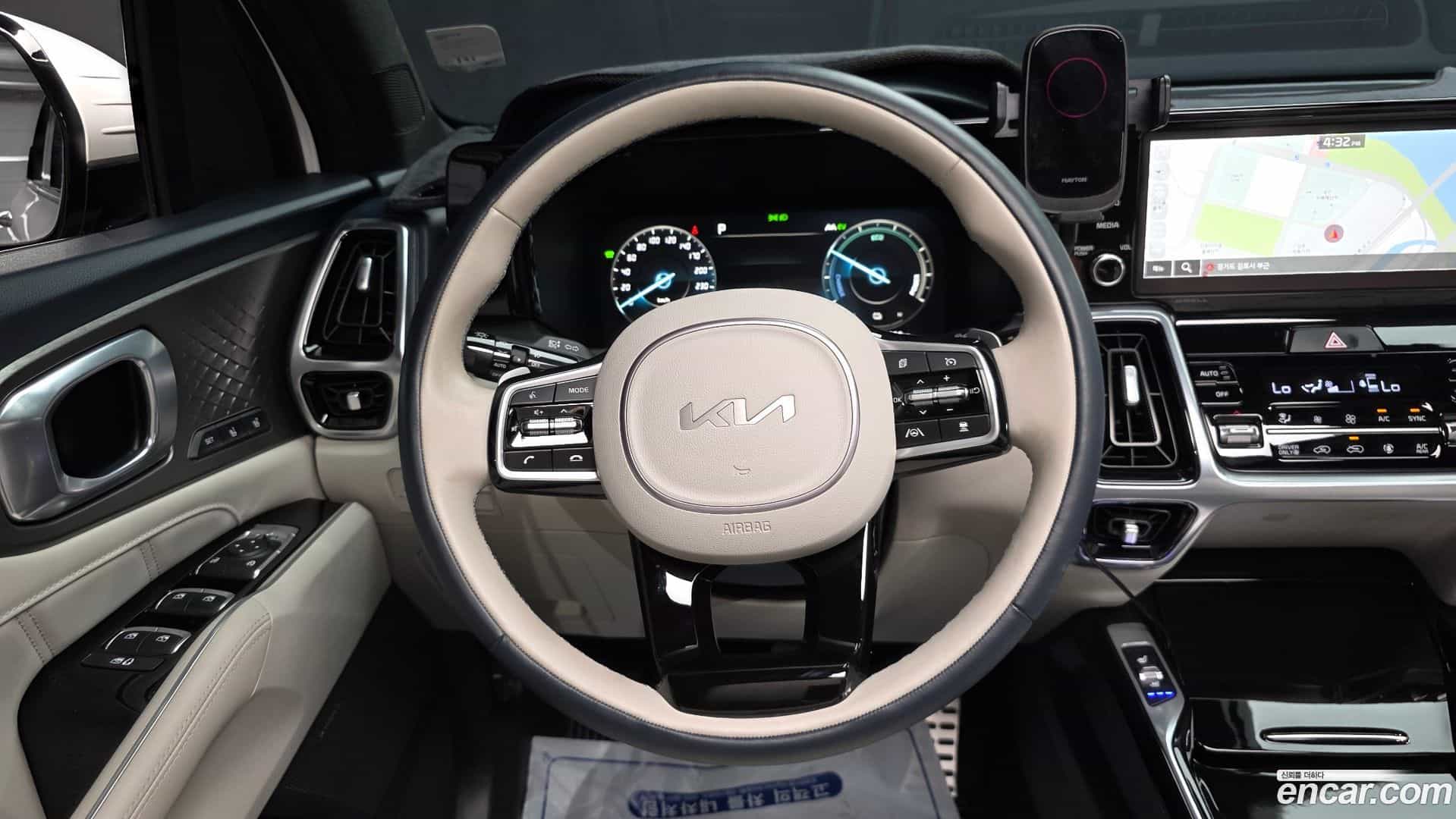 Sorento Kia 2023.6-OPTION-017