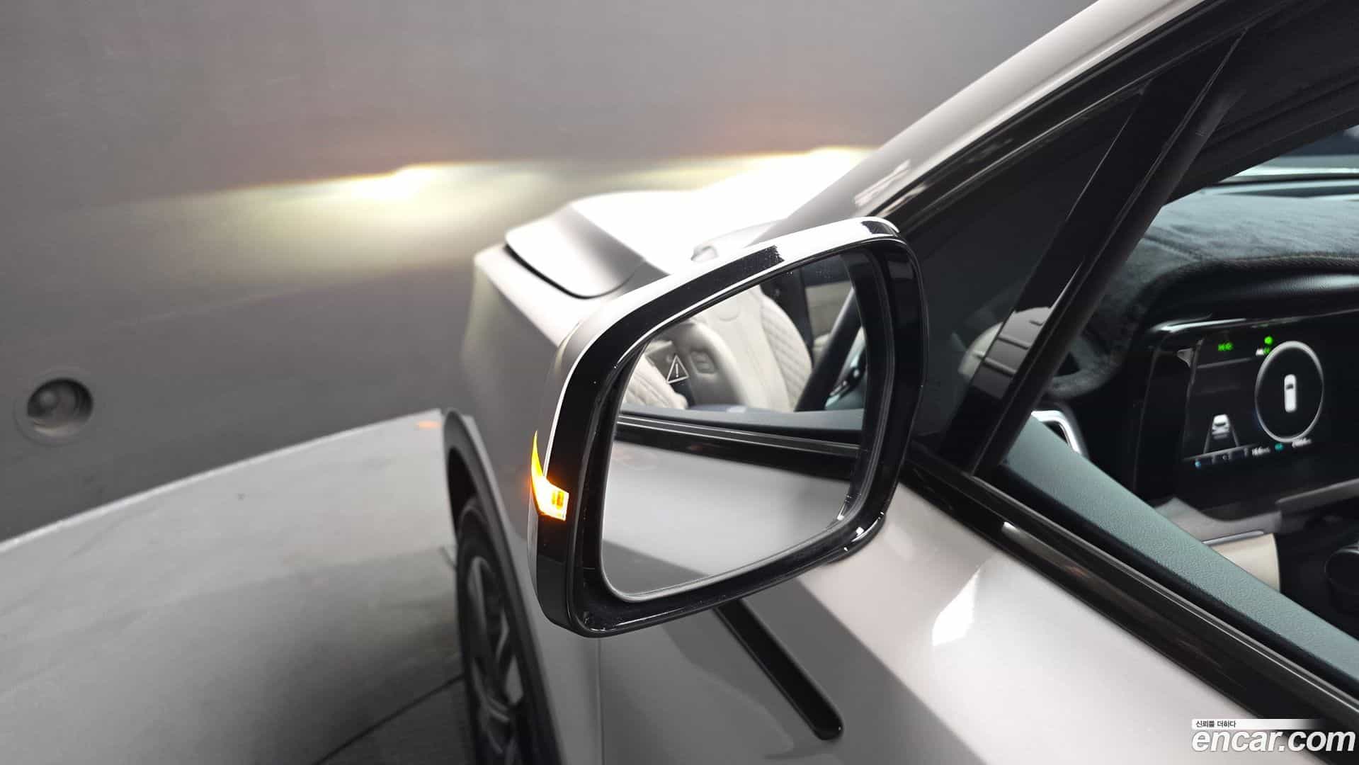 Sorento Kia 2023.6-OPTION-040