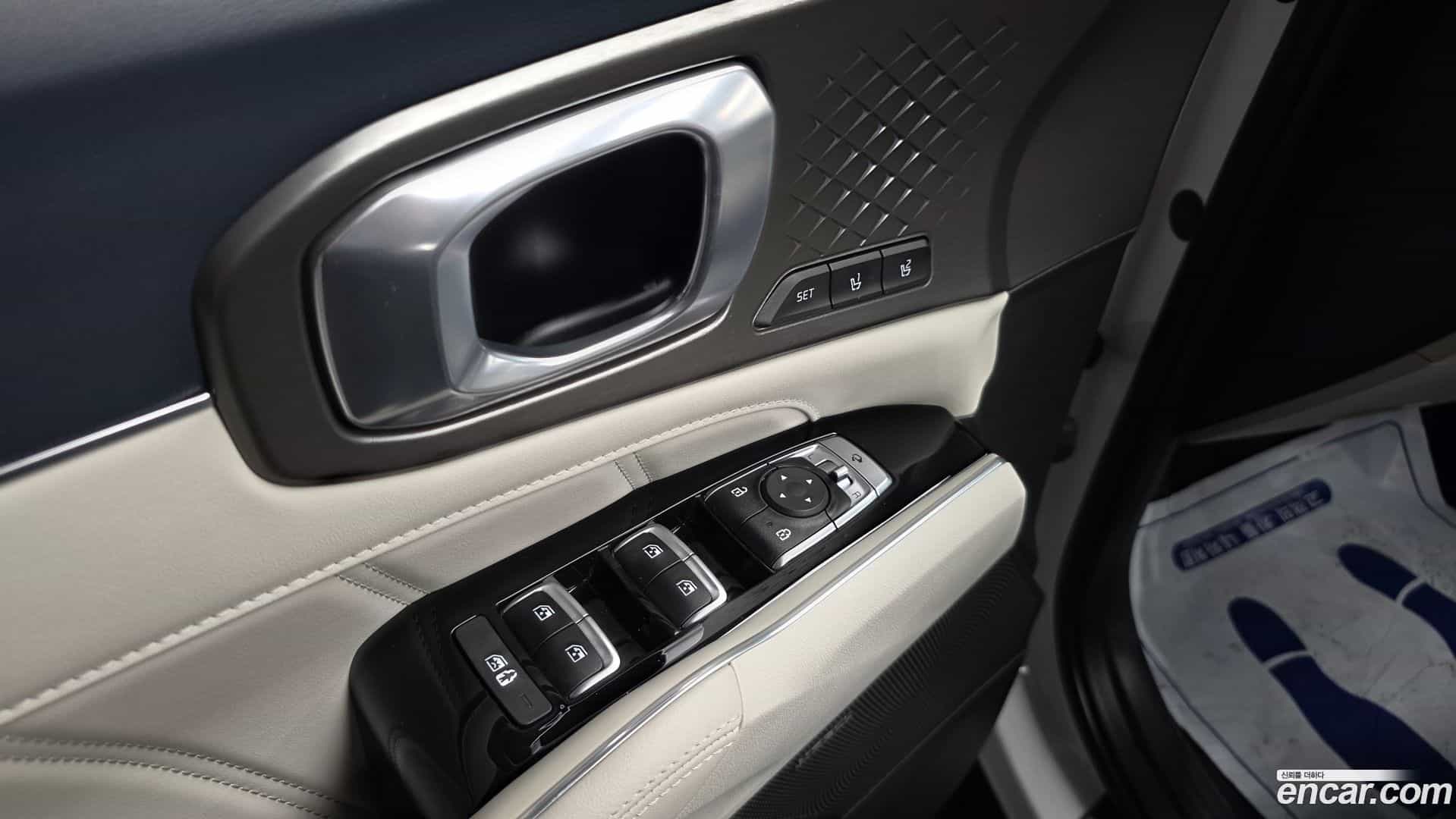Sorento Kia 2023.6-OPTION-053