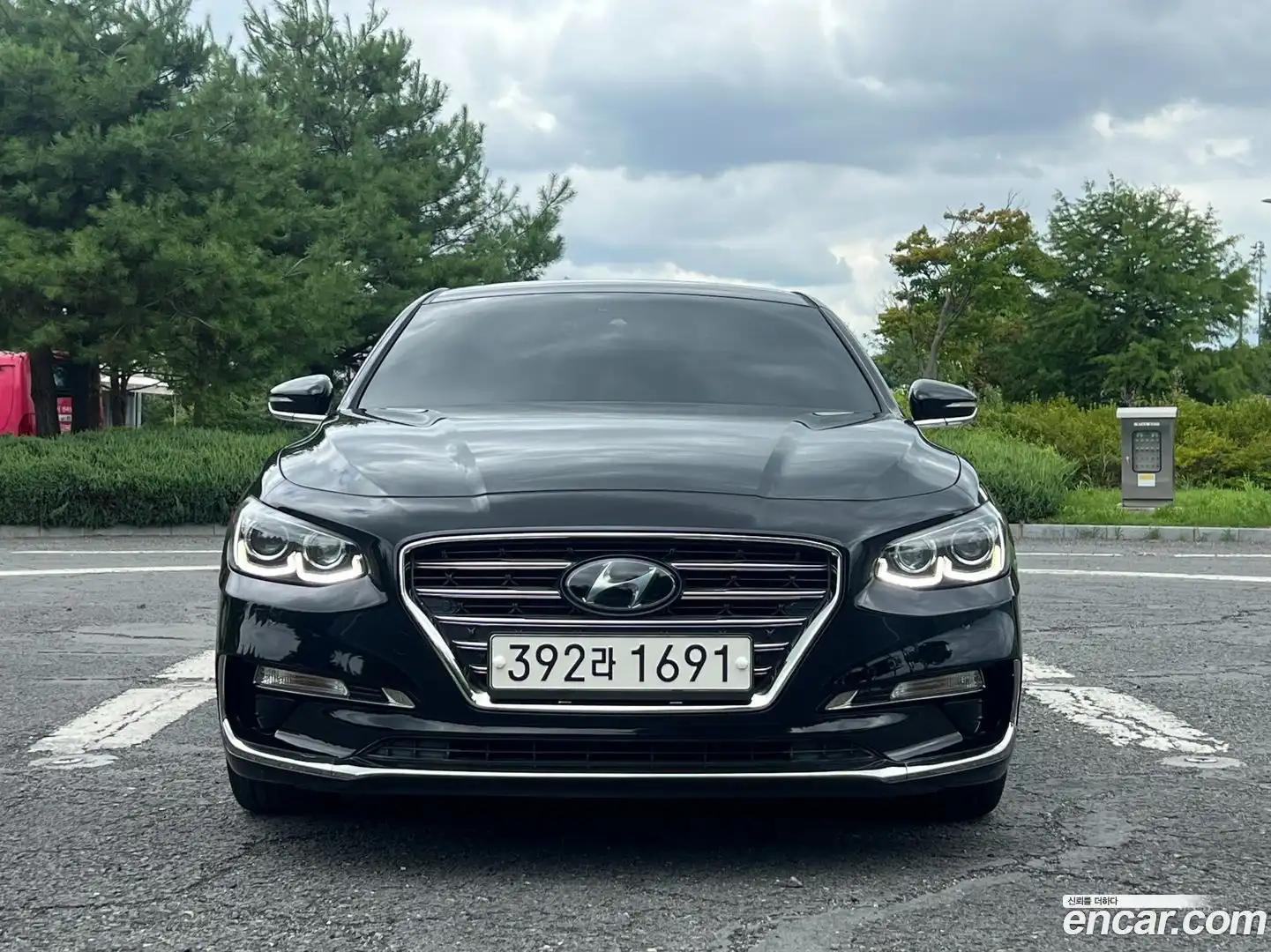 Grandeur Hyundai 2017.10-OUTER-003