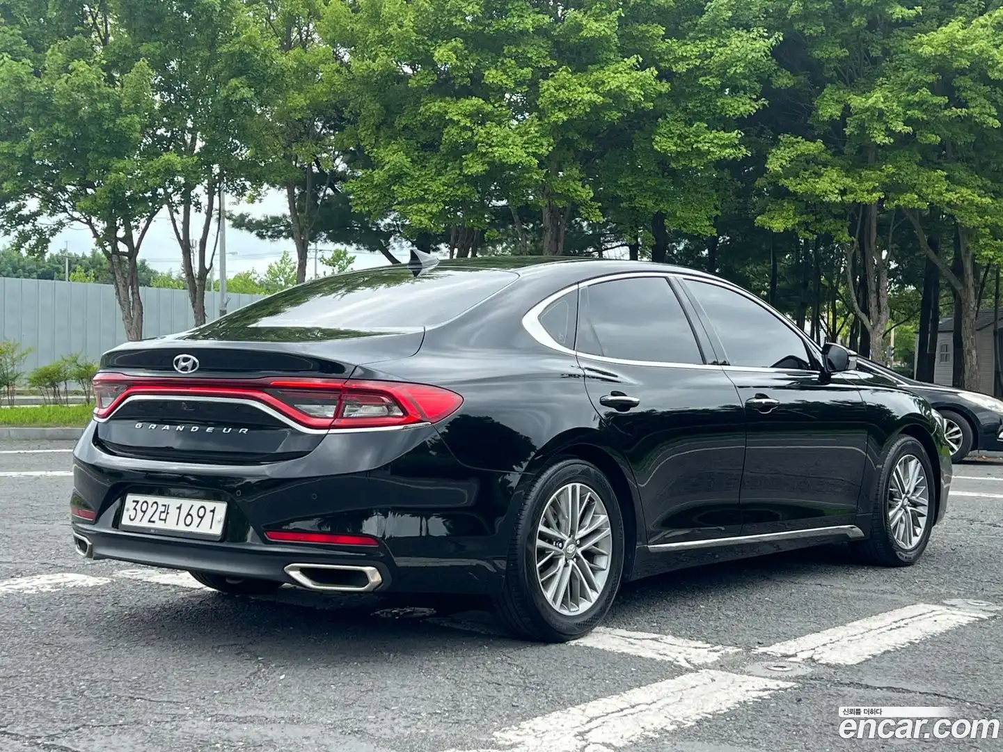 Grandeur Hyundai 2017.10-OUTER-006