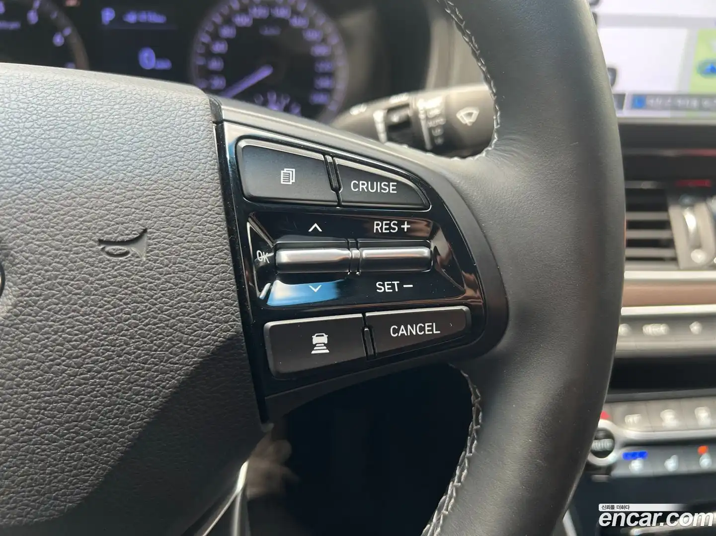 Grandeur Hyundai 2017.10-OPTION-020