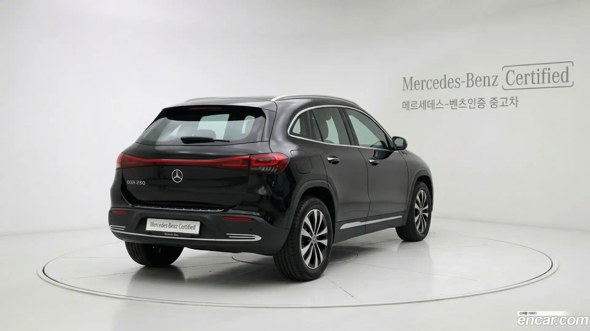EQA Mercedes-Benz 2025.7-OUTER-002