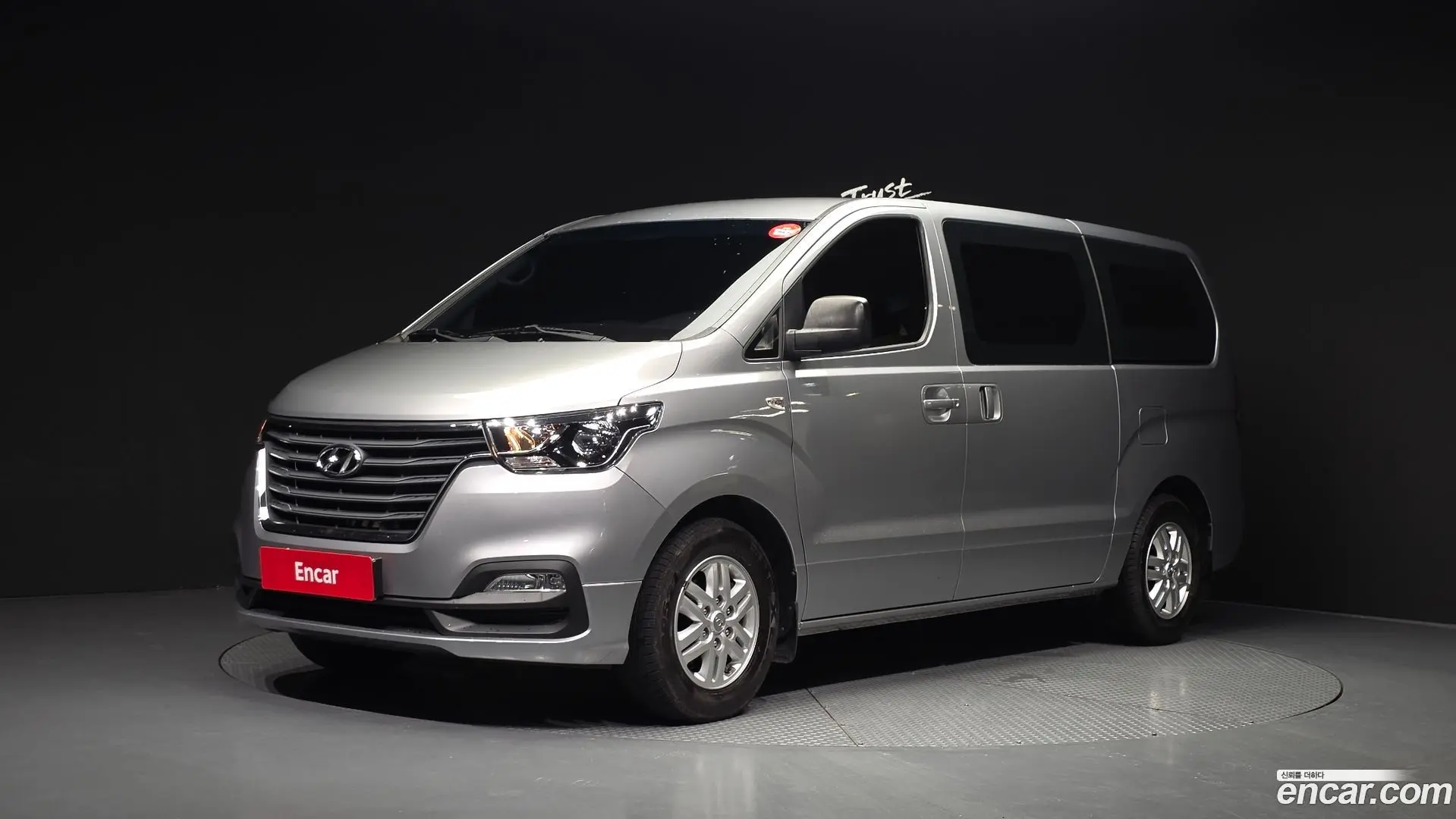 Main__Slider__Photo:Starex Hyundai 2020.11-0