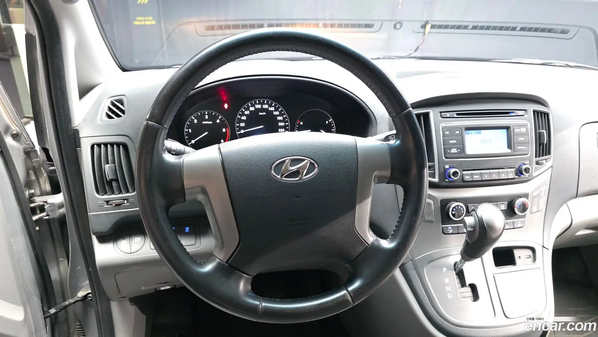 Starex Hyundai 2020.11-OPTION-017