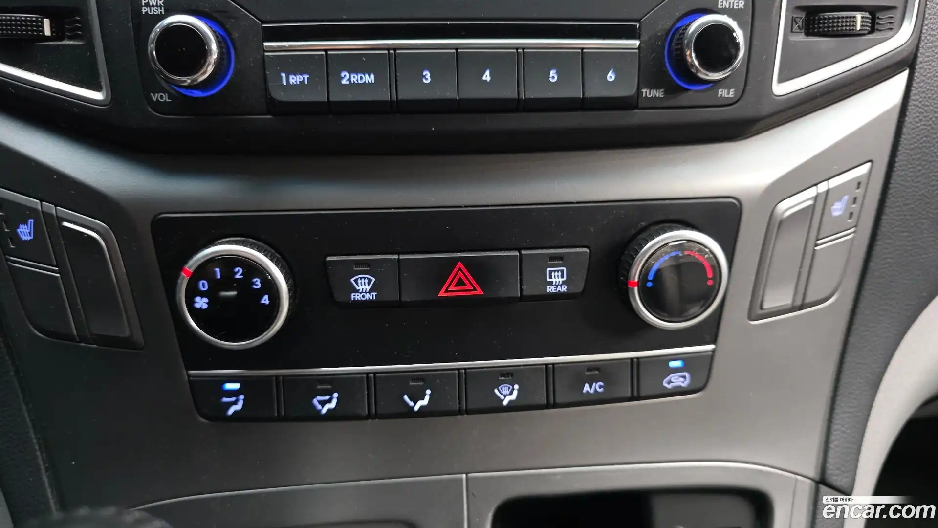 Starex Hyundai 2020.11-OPTION-019