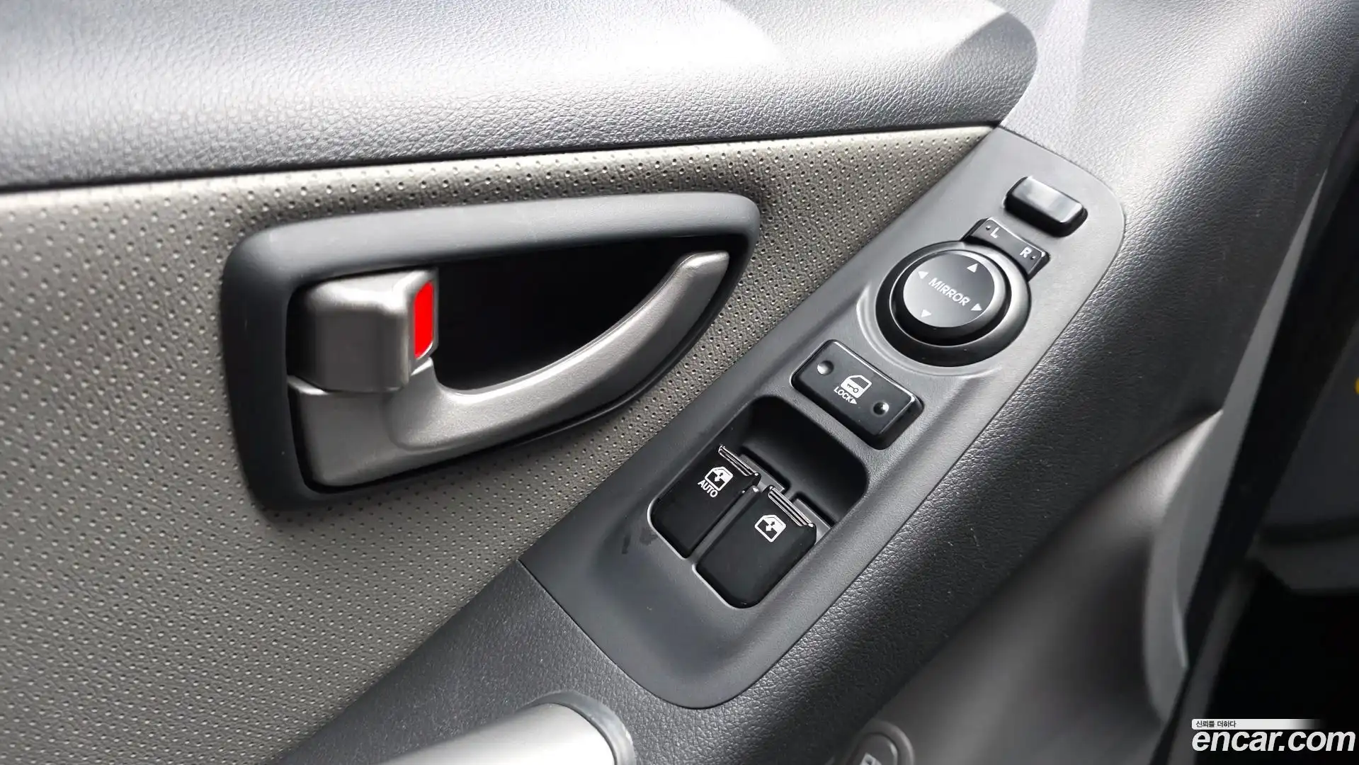 Starex Hyundai 2020.11-OPTION-040
