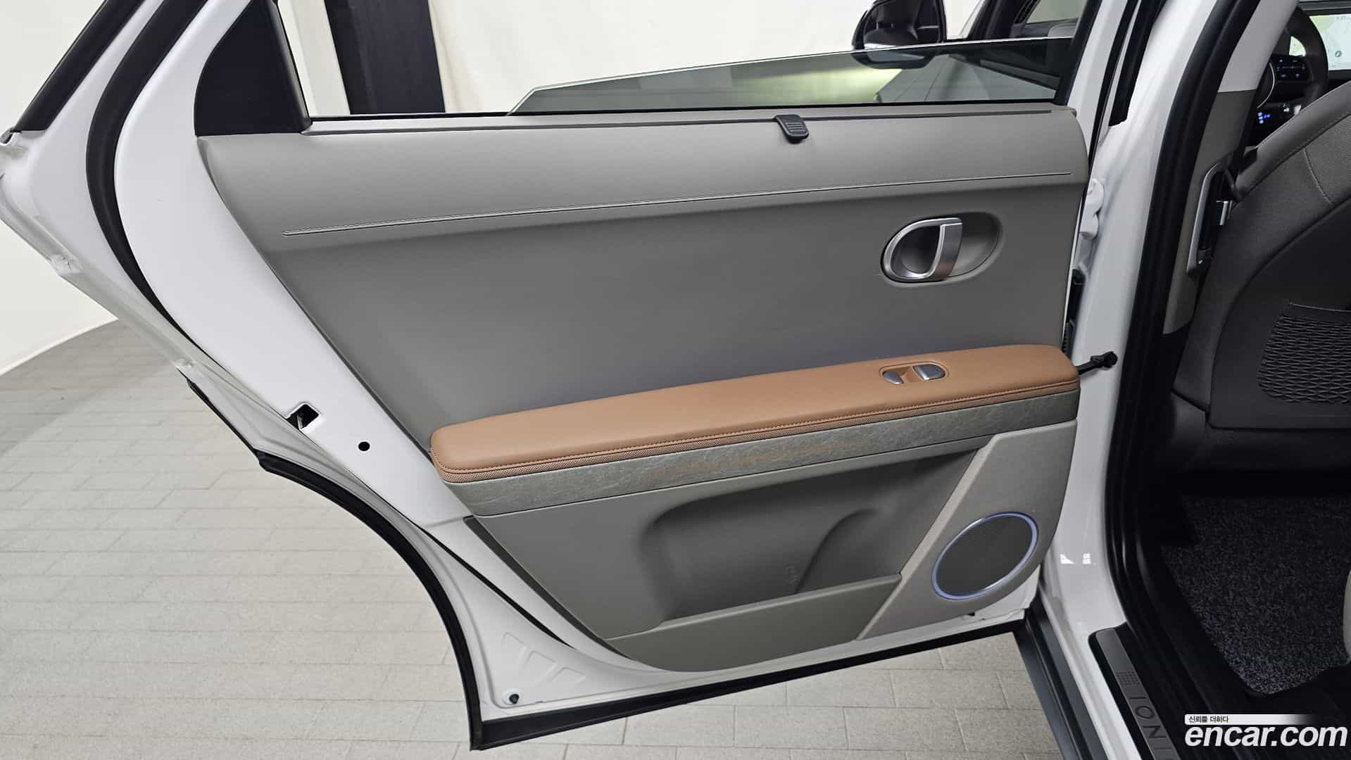 Ioniq5 Hyundai 2022.6-INNER-035