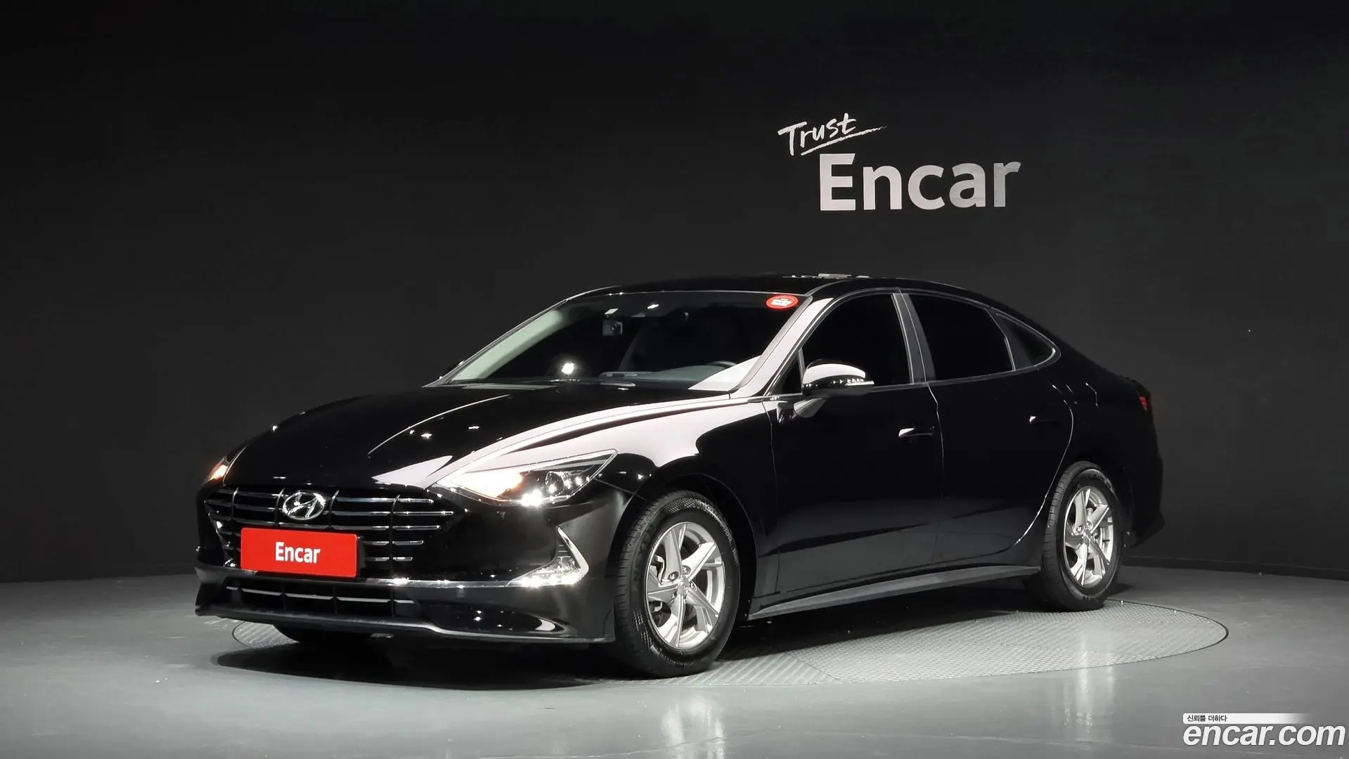Main__Slider__Photo:Sonata Hyundai 2019.8-0