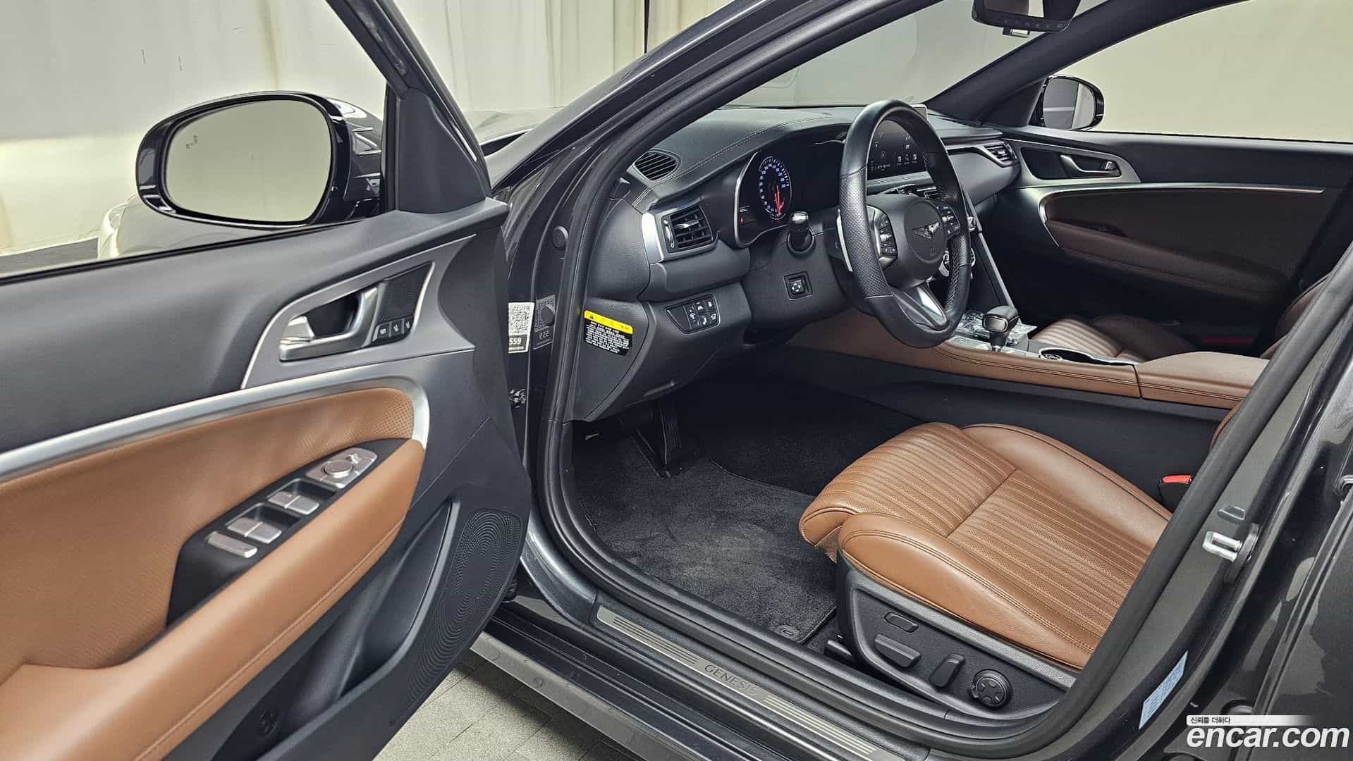 G70 Genesis 2018.10-INNER-010