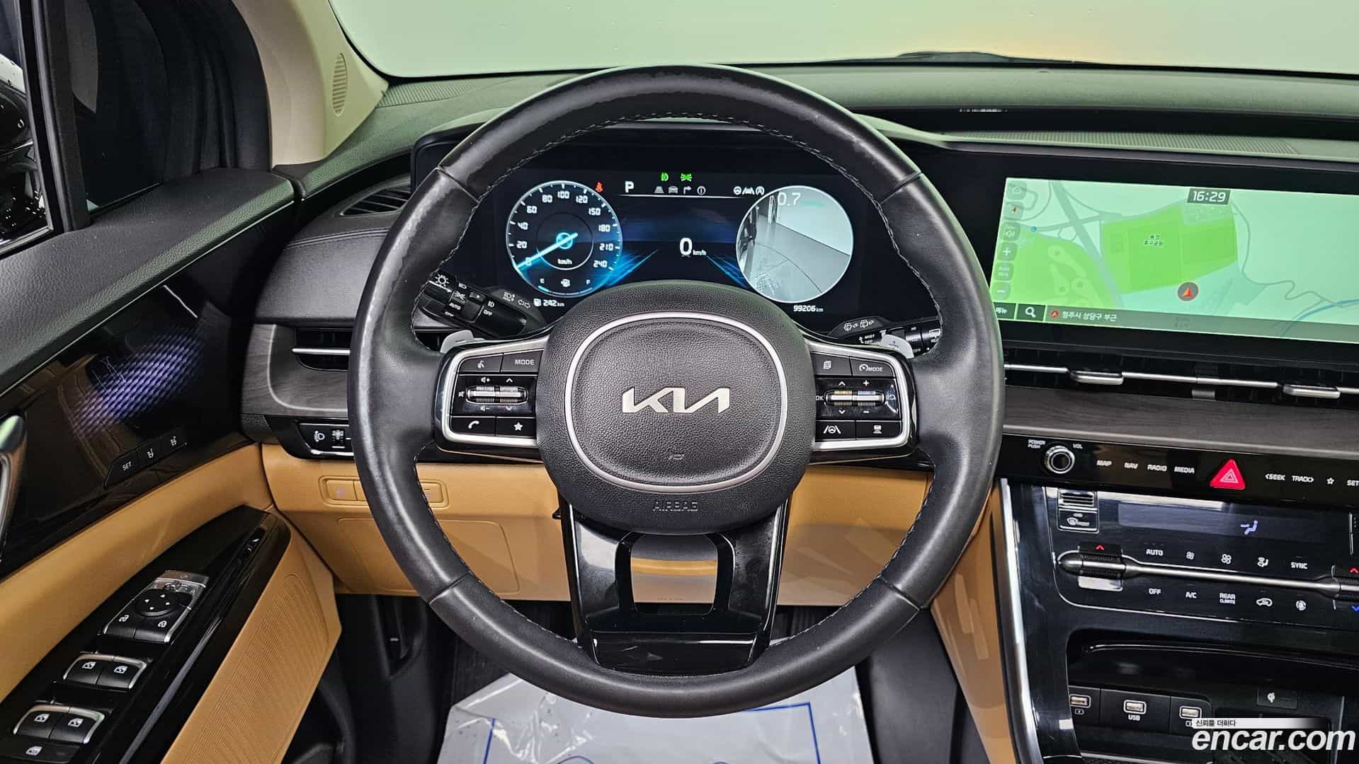 Canival Kia 2023.1-OPTION-017