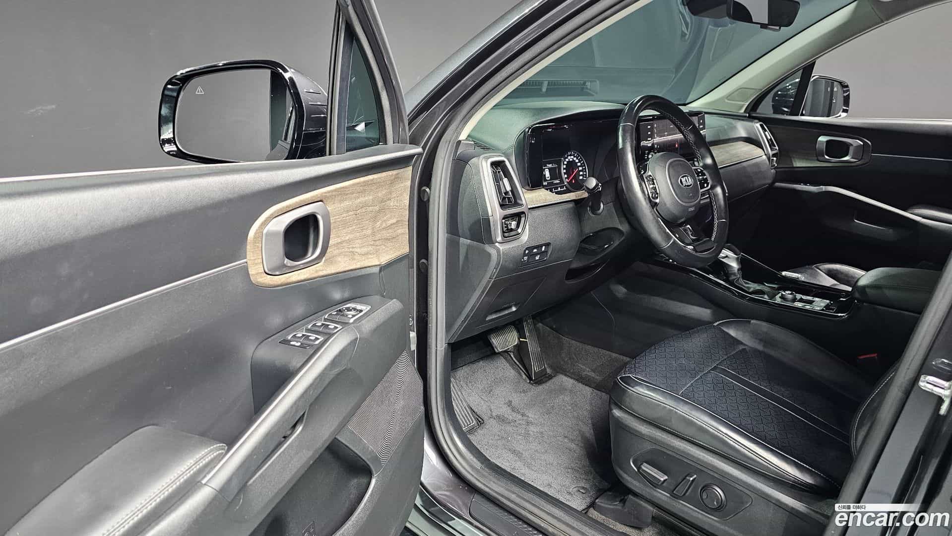 Sorento Kia 2020.6-OPTION-015