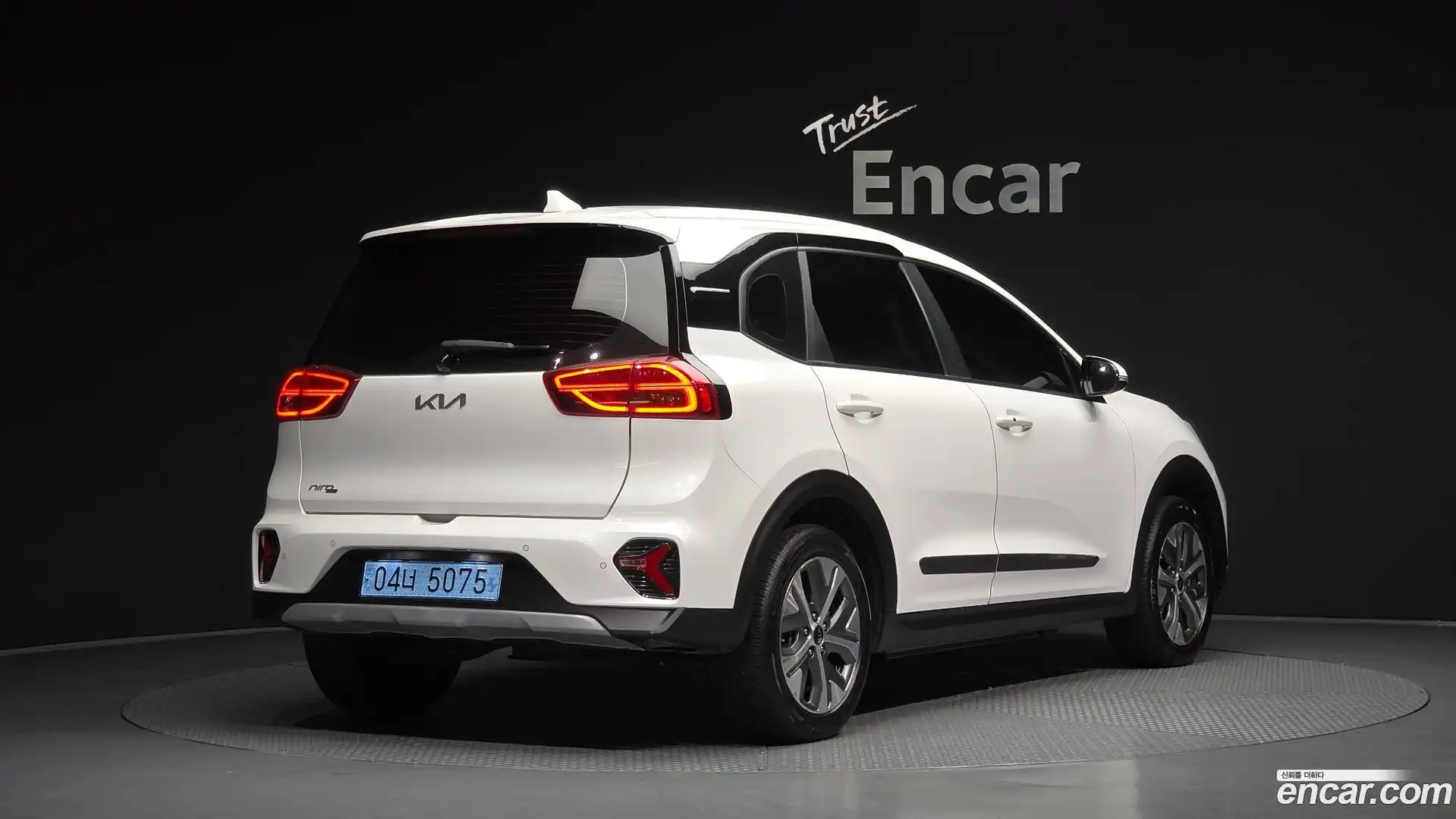 Niro Kia 2022.8-OUTER-002