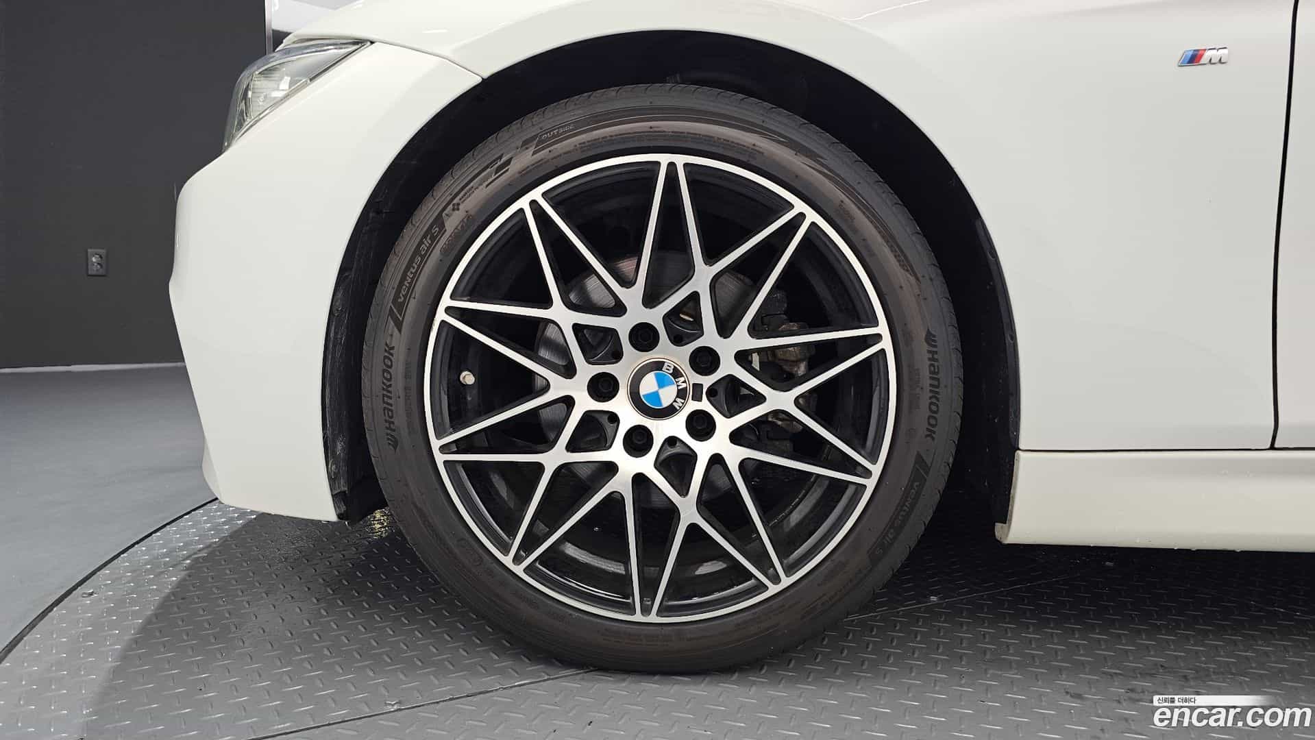 3-Series BMW 2017.9-OUTER-005