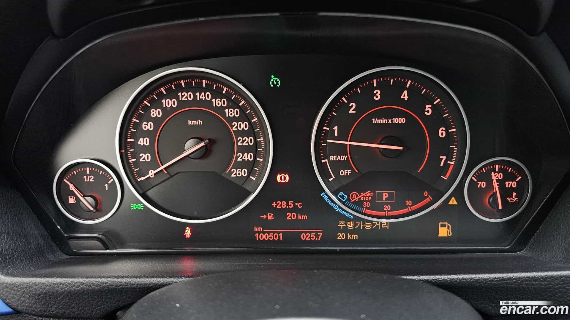 3-Series BMW 2017.9-INNER-008