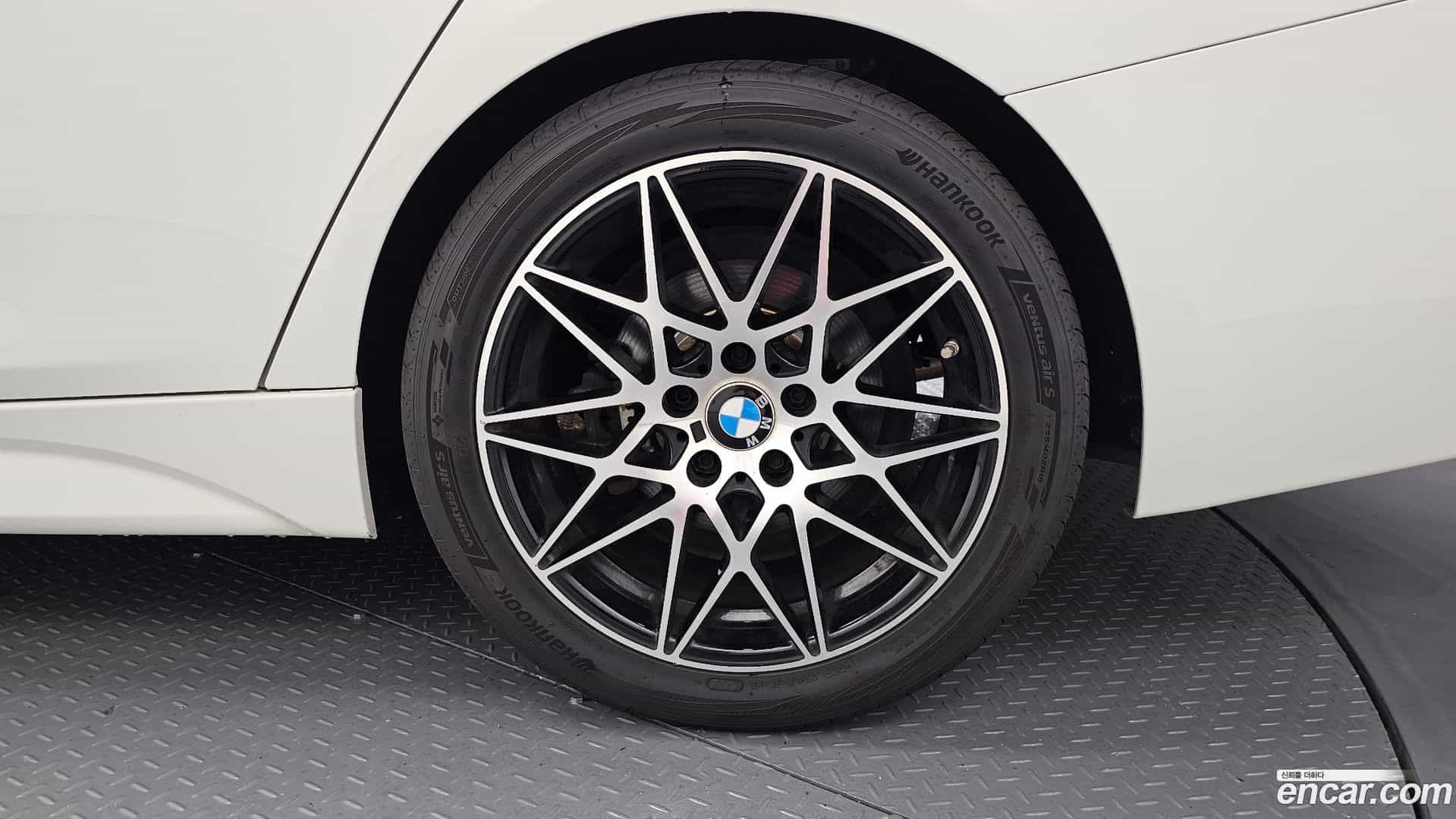 3-Series BMW 2017.9-OUTER-031