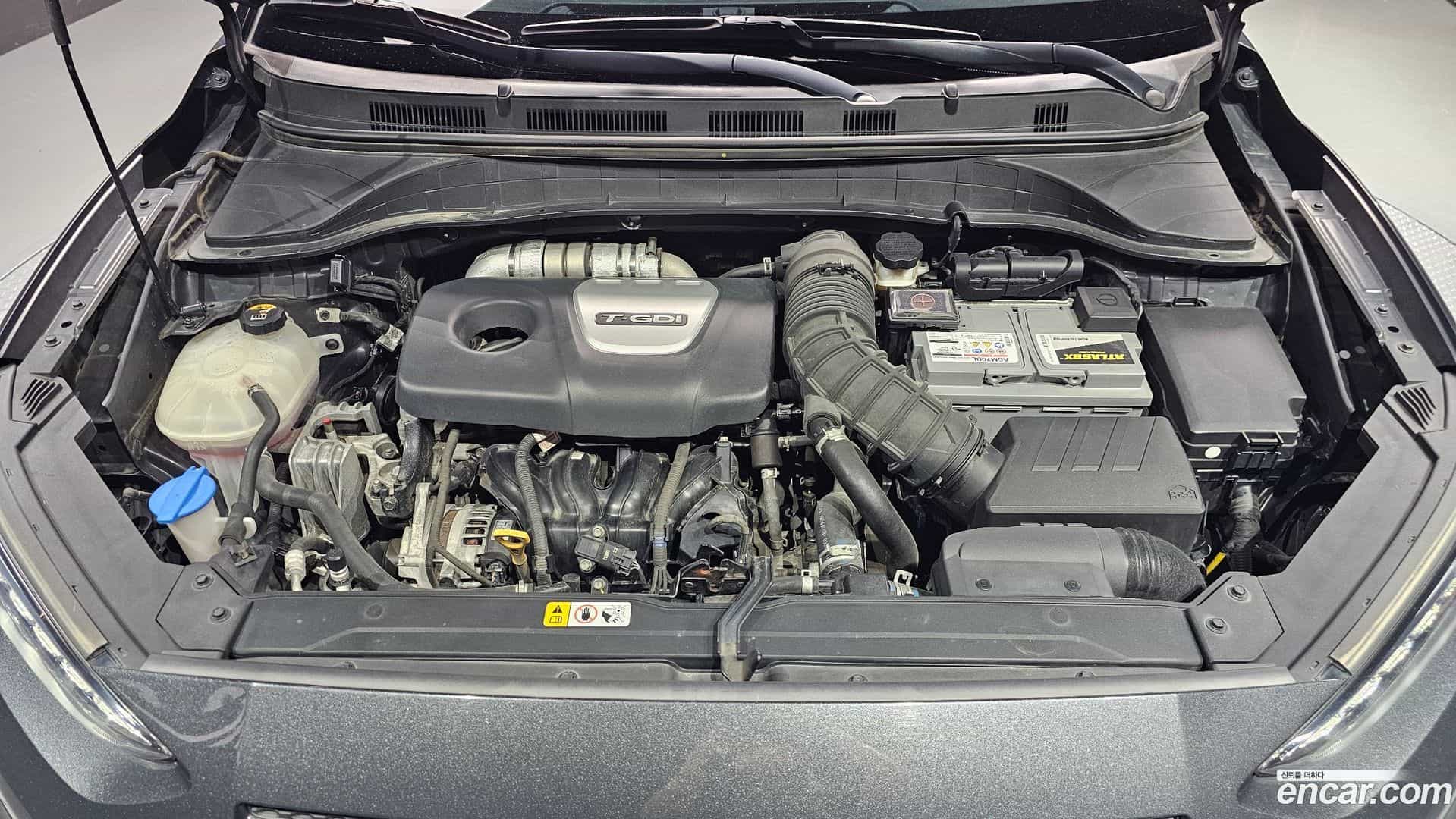 Kona Hyundai 2017.8-OUTER-006