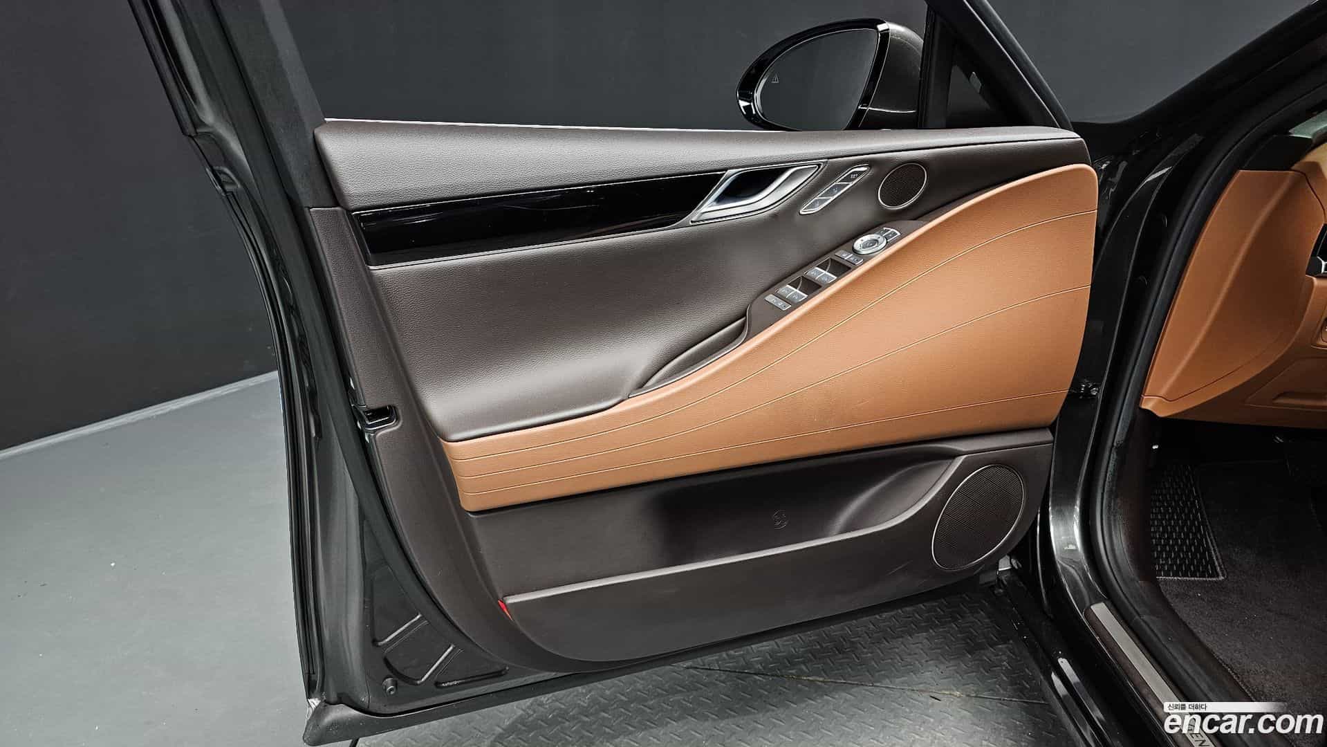 G80 Genesis 2022.7-INNER-034