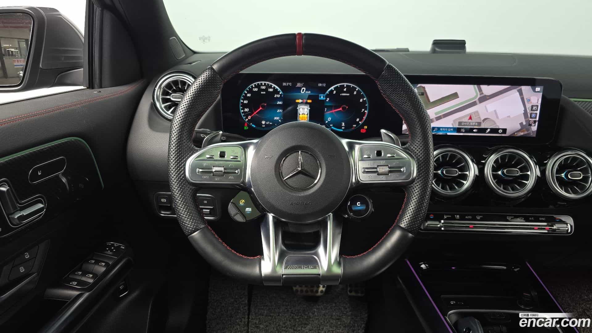 GLA-Class Mercedes-Benz 2022.7-OPTION-017