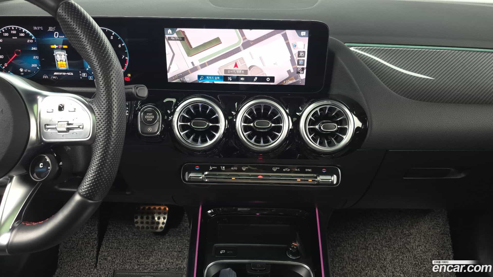 GLA-Class Mercedes-Benz 2022.7-OPTION-018