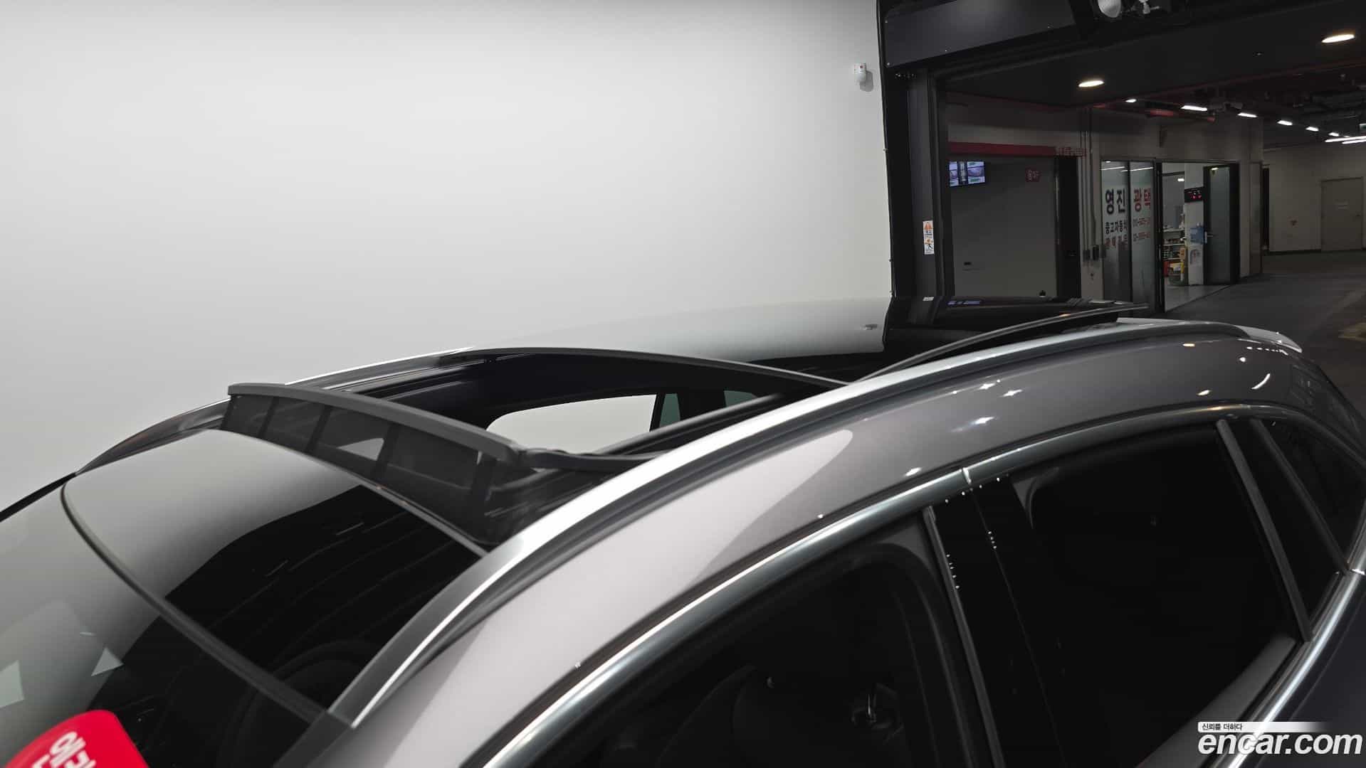 GLA-Class Mercedes-Benz 2022.7-OPTION-040