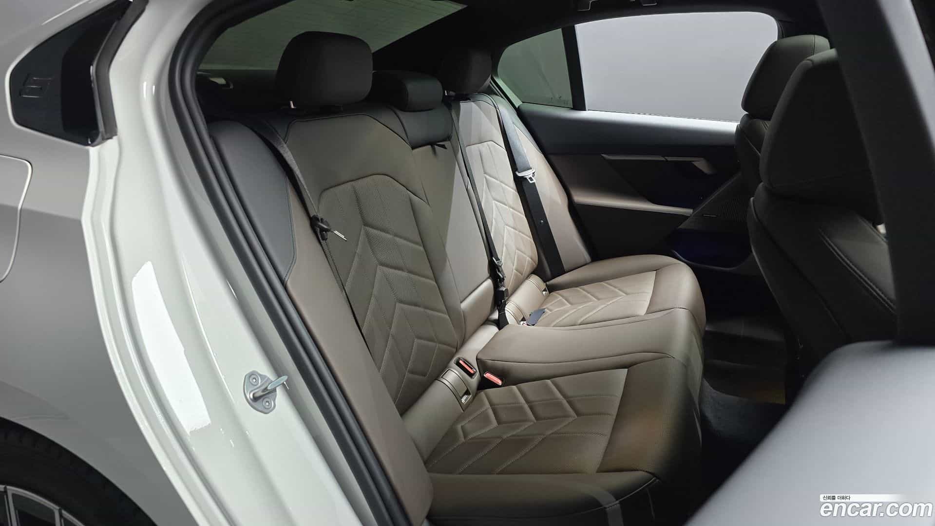 5-Series BMW 2024.9-OPTION-015