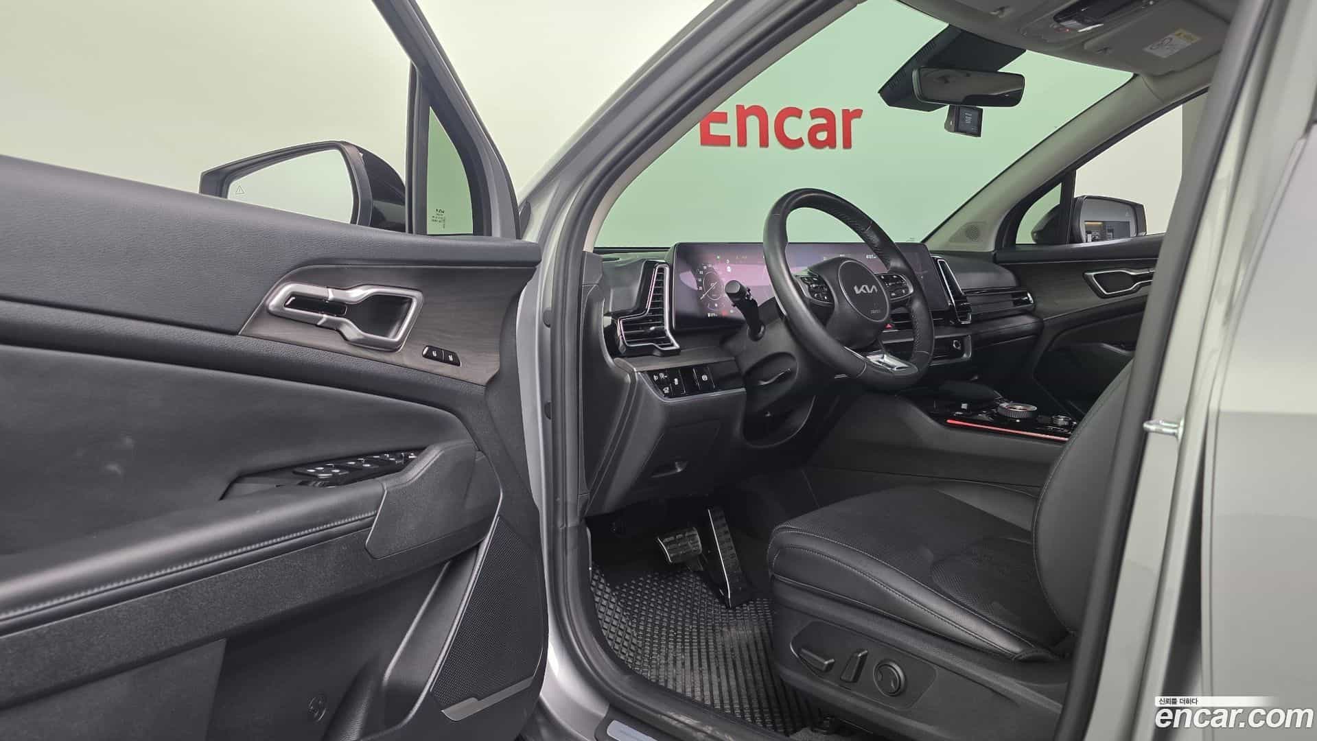 Sportage Kia 2022.8-INNER-036