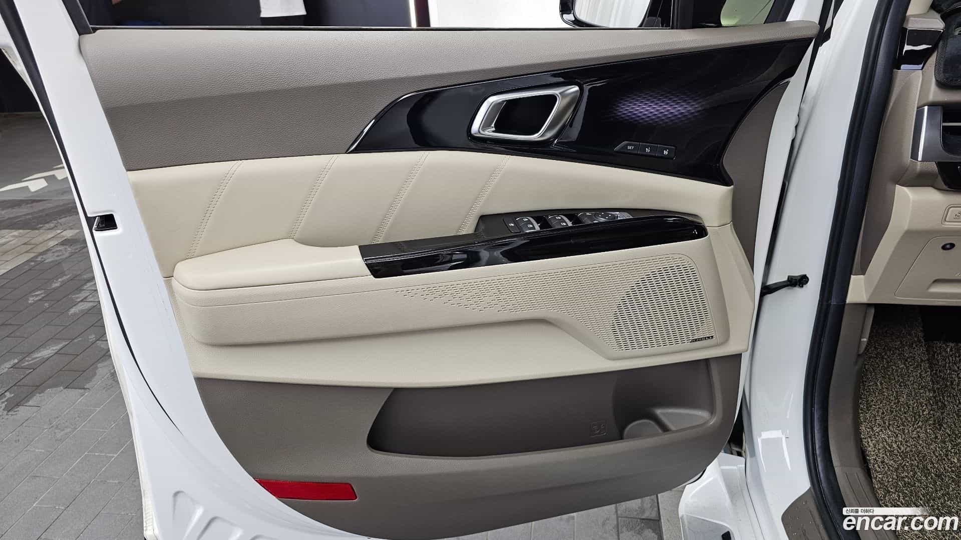 Canival Kia 2021.0-INNER-034
