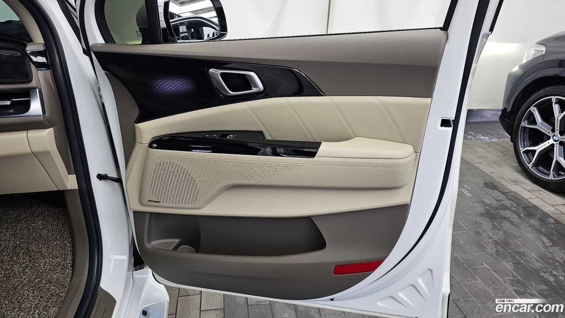 Canival Kia 2021.0-INNER-035