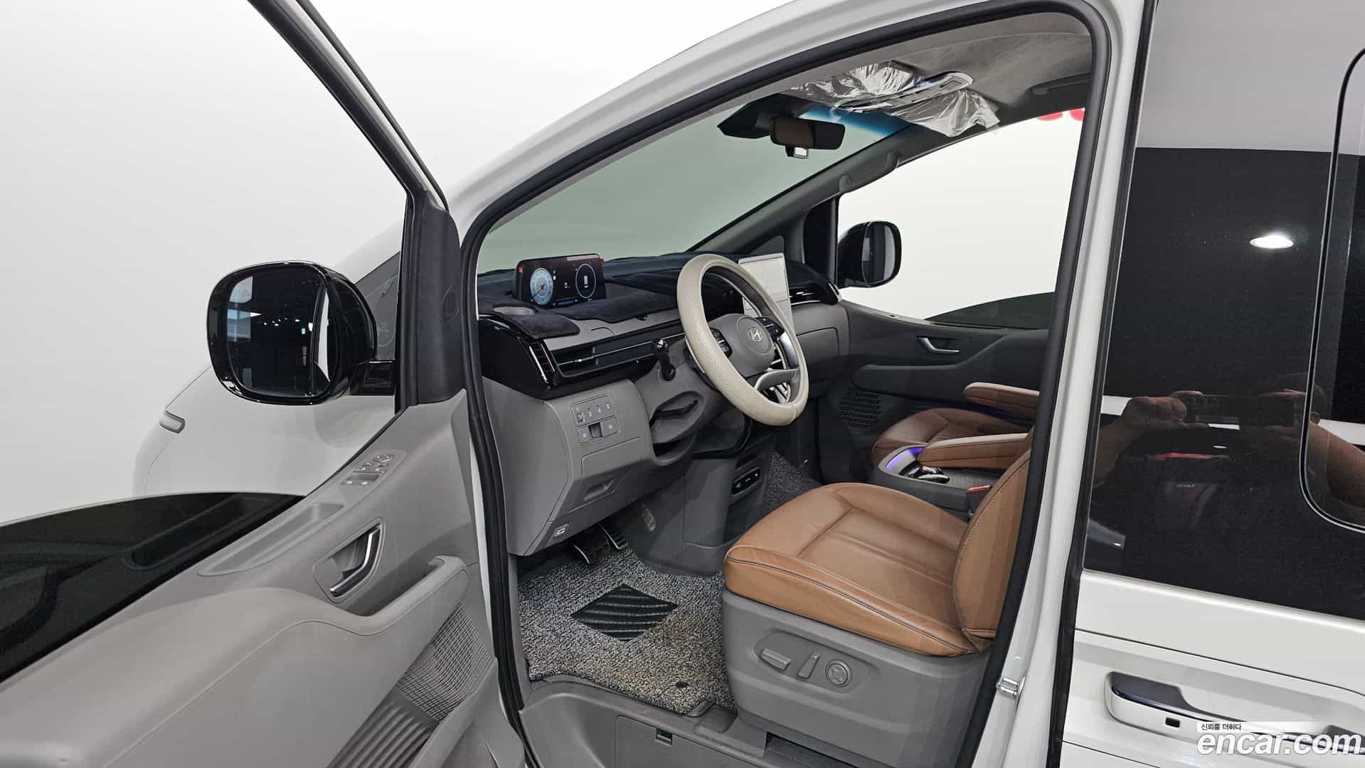 Staria Hyundai 2025.2-INNER-010